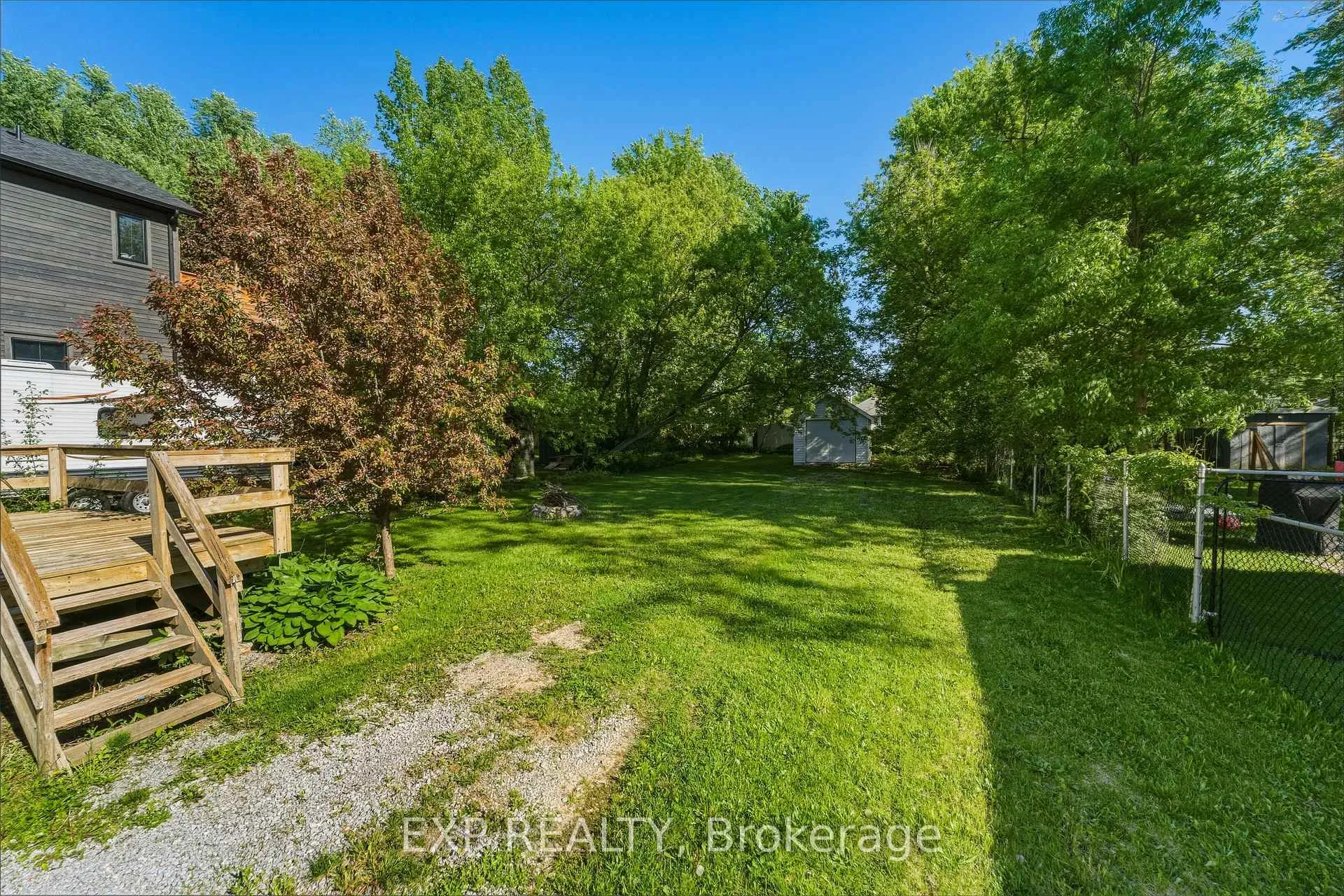 Photo 32 of 217 Bayview Avenue, Georgina, Keswick South — HOMEH