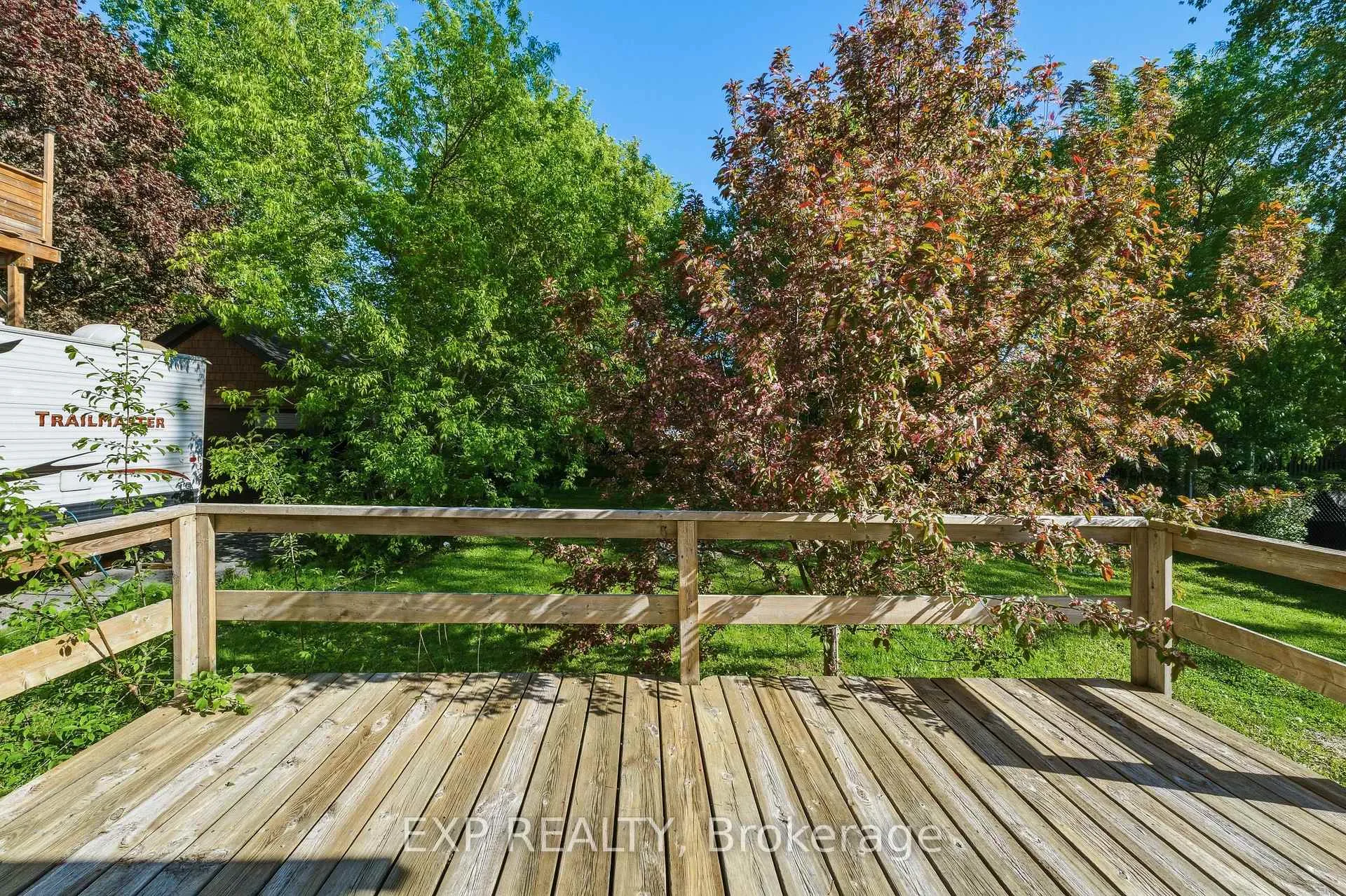 Photo 33 of 217 Bayview Avenue, Georgina, Keswick South — HOMEH