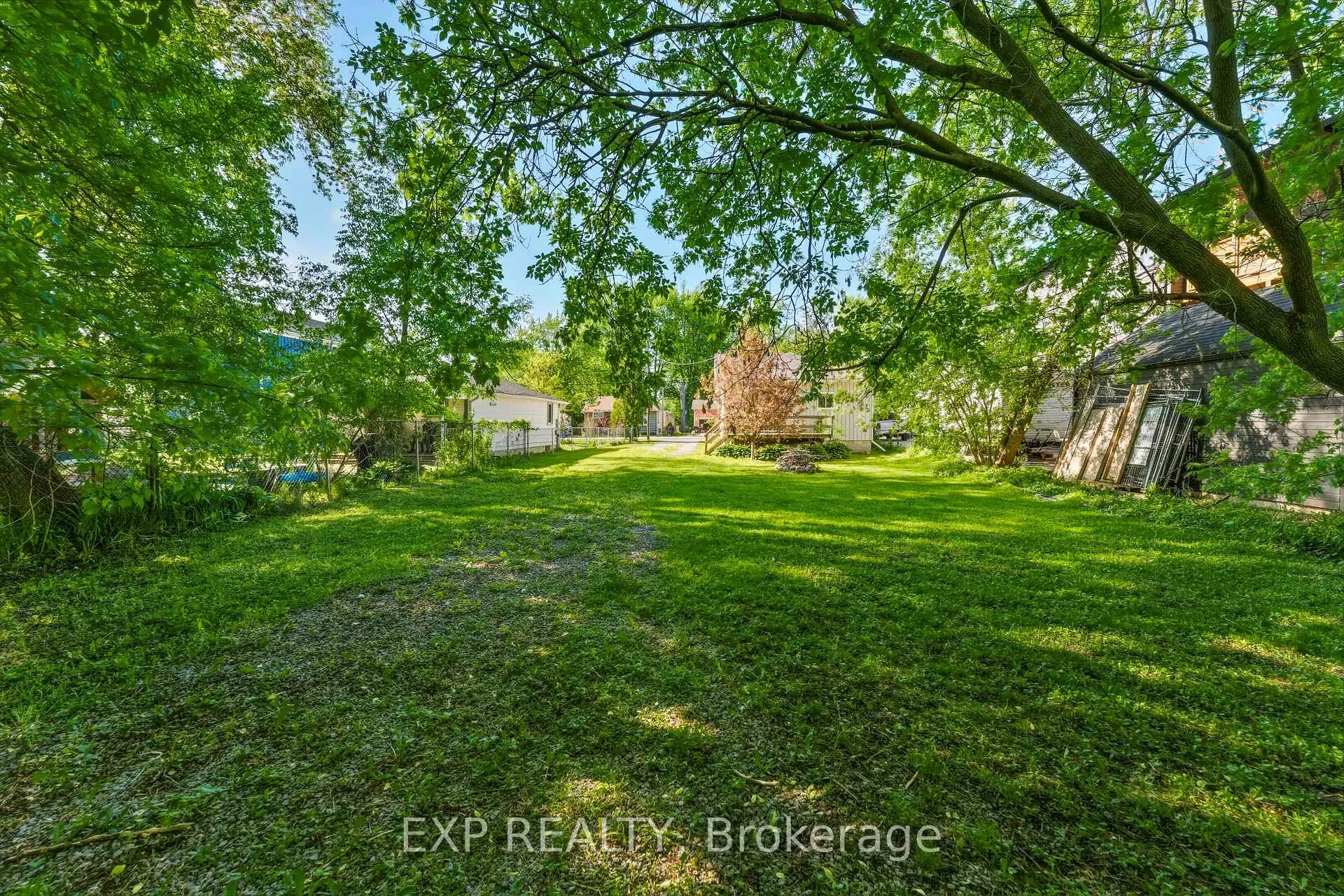 Photo 42 of 217 Bayview Avenue, Georgina, Keswick South — HOMEH