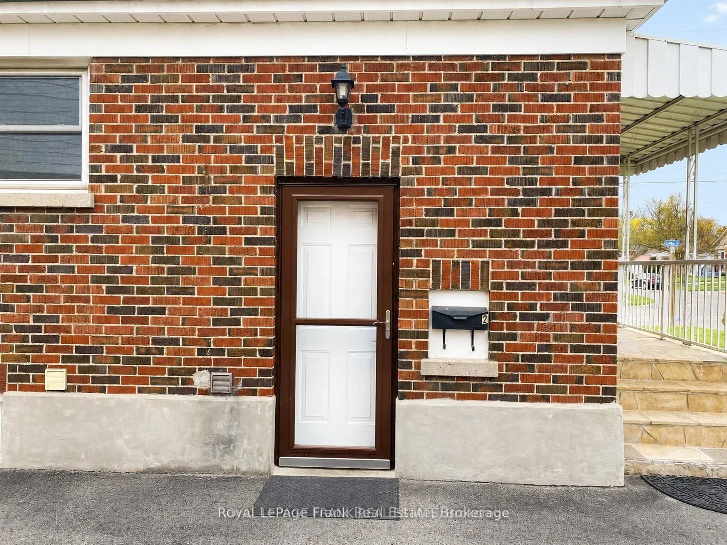 Photo 3 of Unit Basement, 459 Colborne Street E, Oshawa, O'Neill — HOMEH