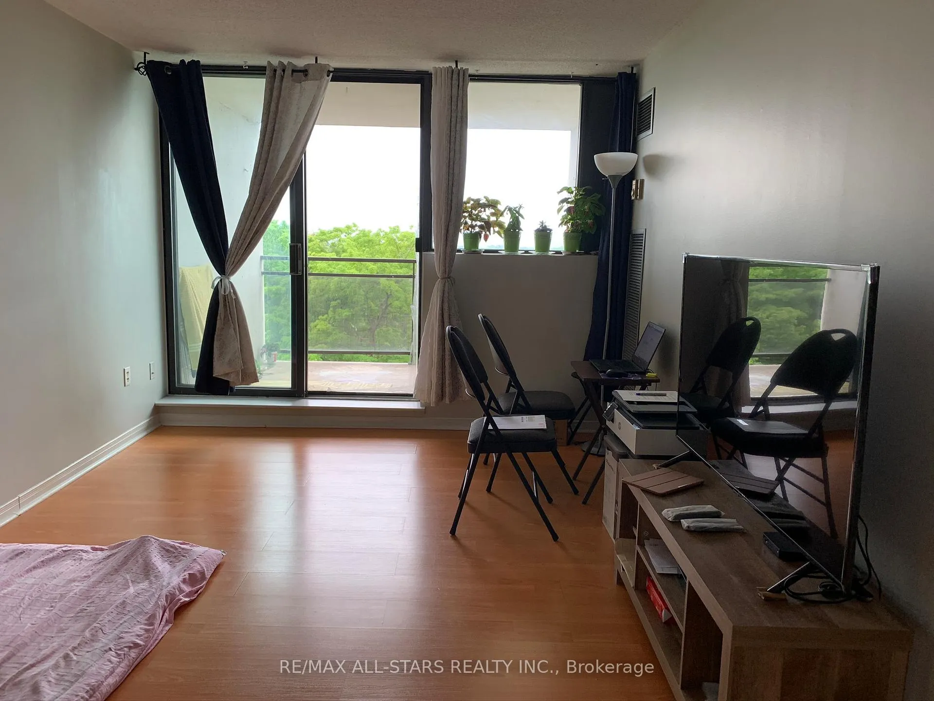 Photo 11 of Unit 802, 10 Tapscott Road, Scarborough, Malvern — HOMEH