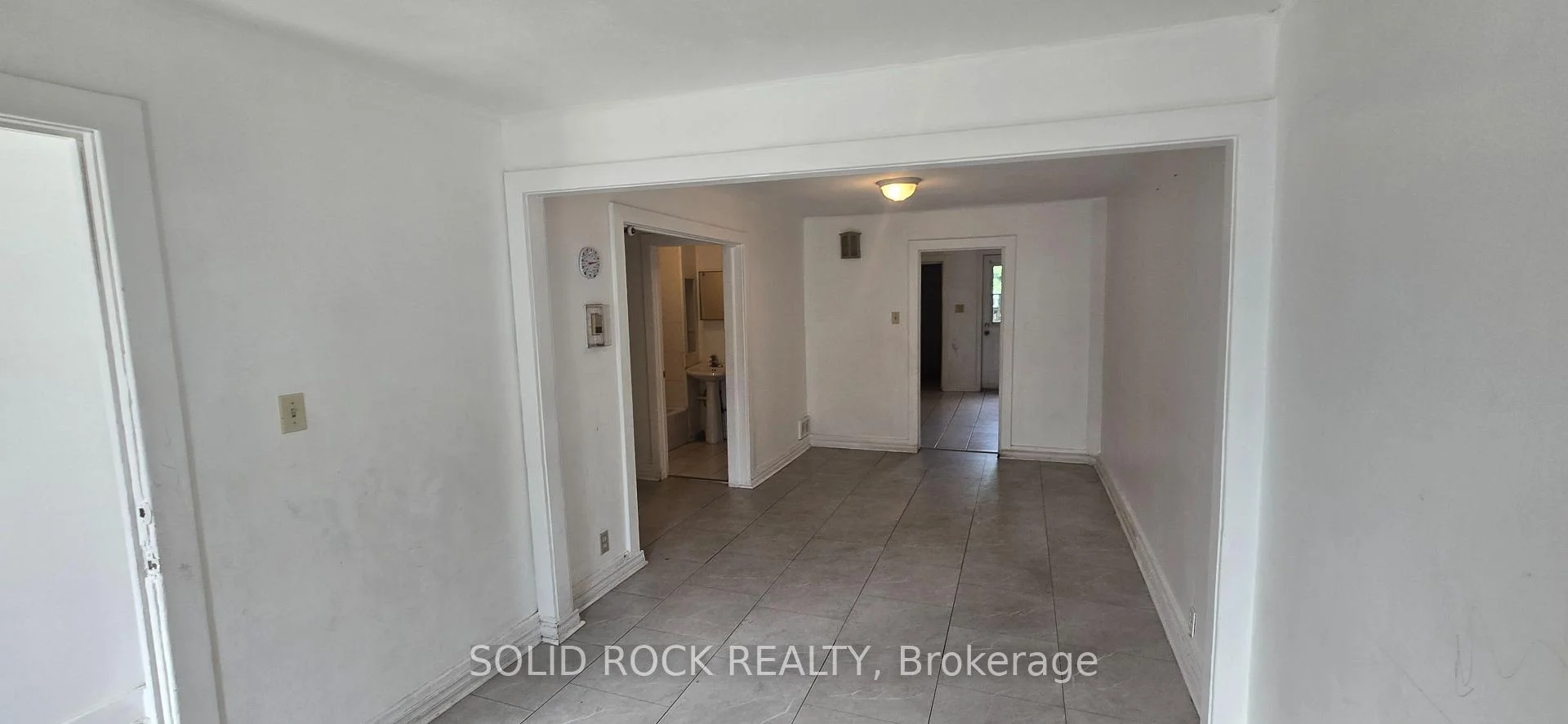 Photo 13 of 89 Marier Avenue, Ottawa, Vanier — HOMEH