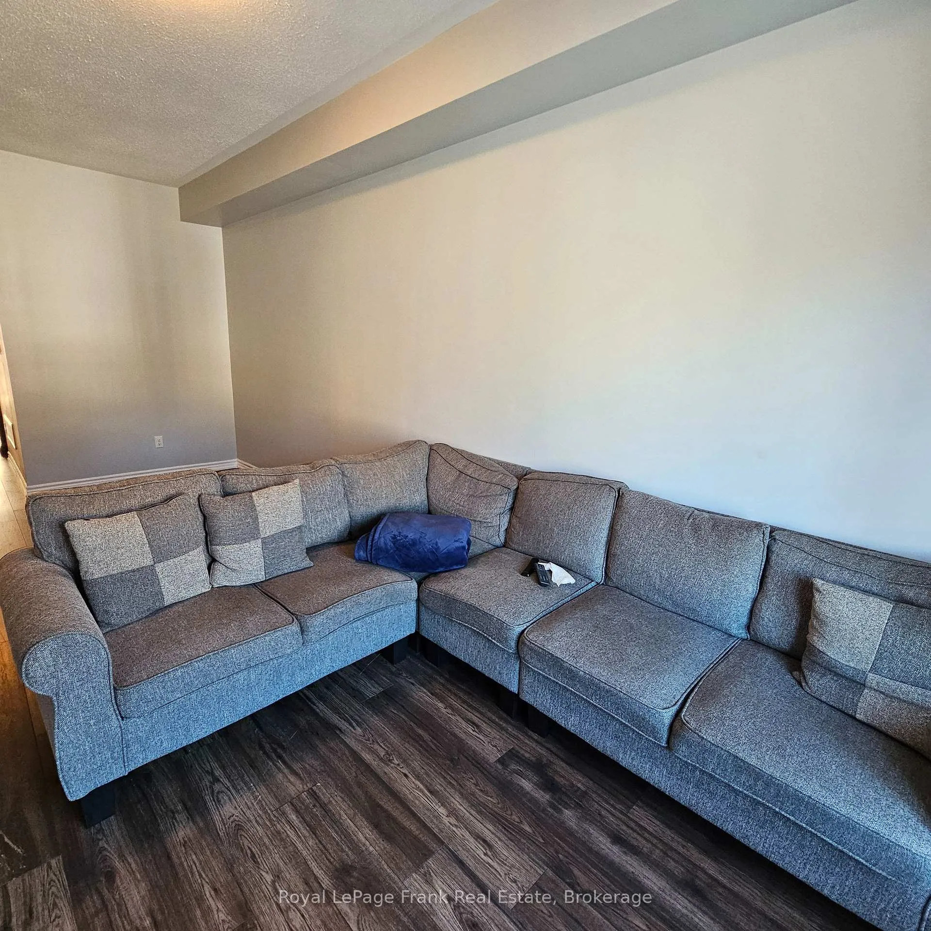 Photo 4 of 41 Milson Crescent, Essa, Angus — HOMEH