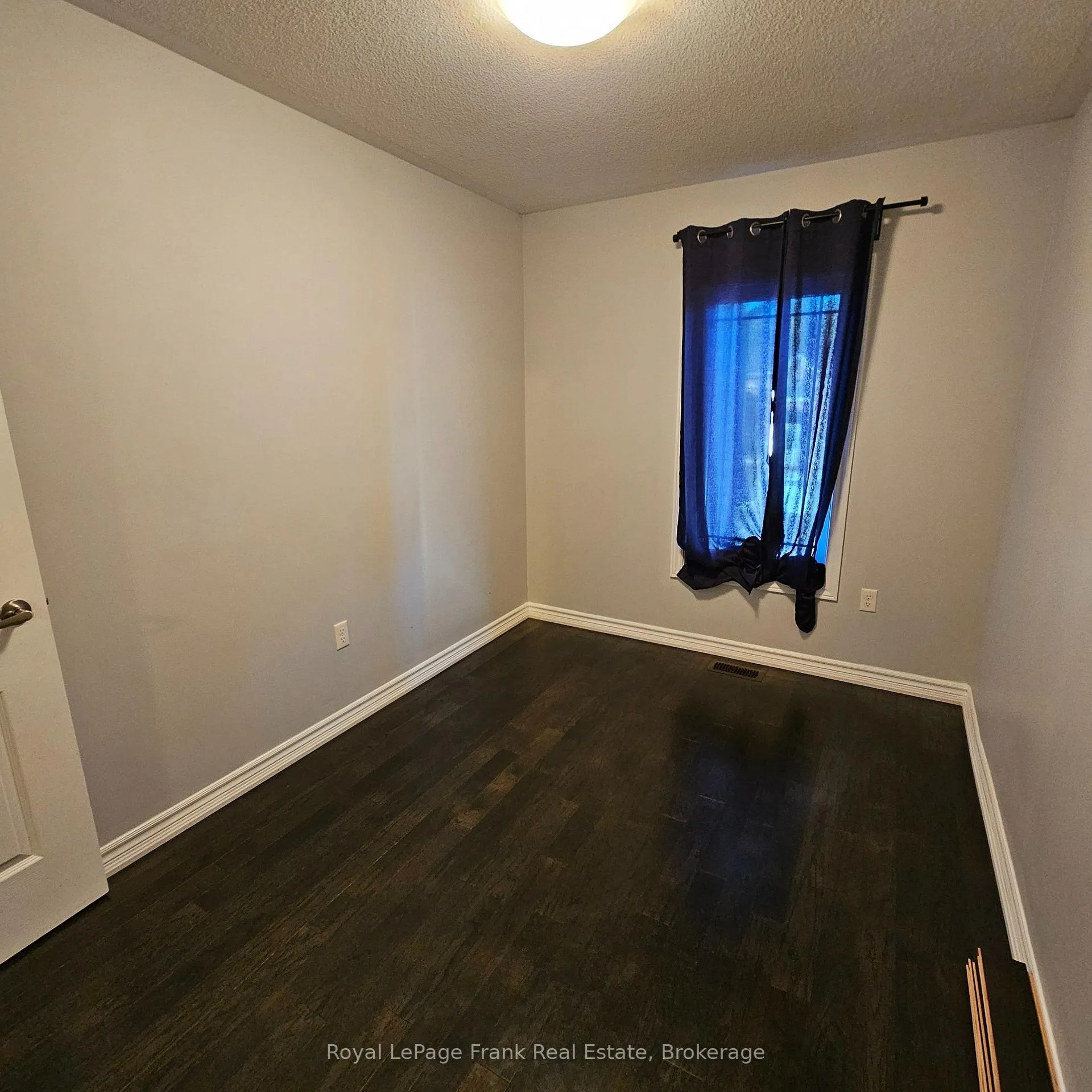 Photo 16 of 41 Milson Crescent, Essa, Angus — HOMEH