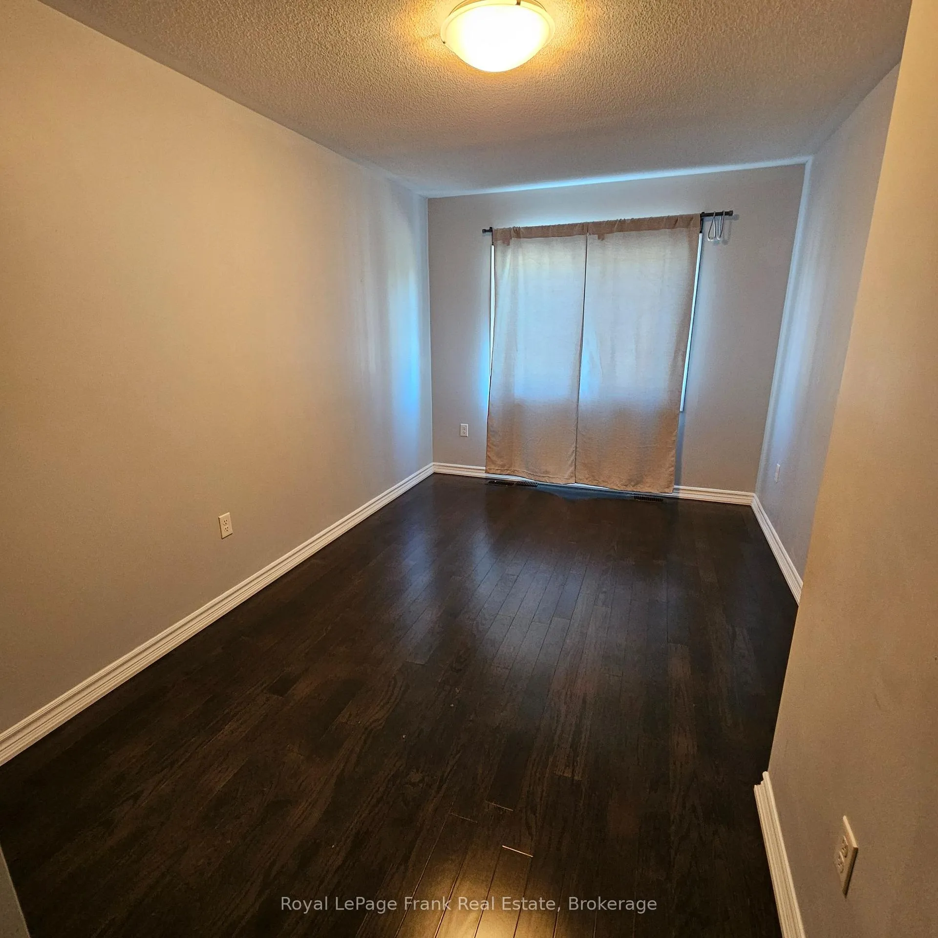Photo 17 of 41 Milson Crescent, Essa, Angus — HOMEH