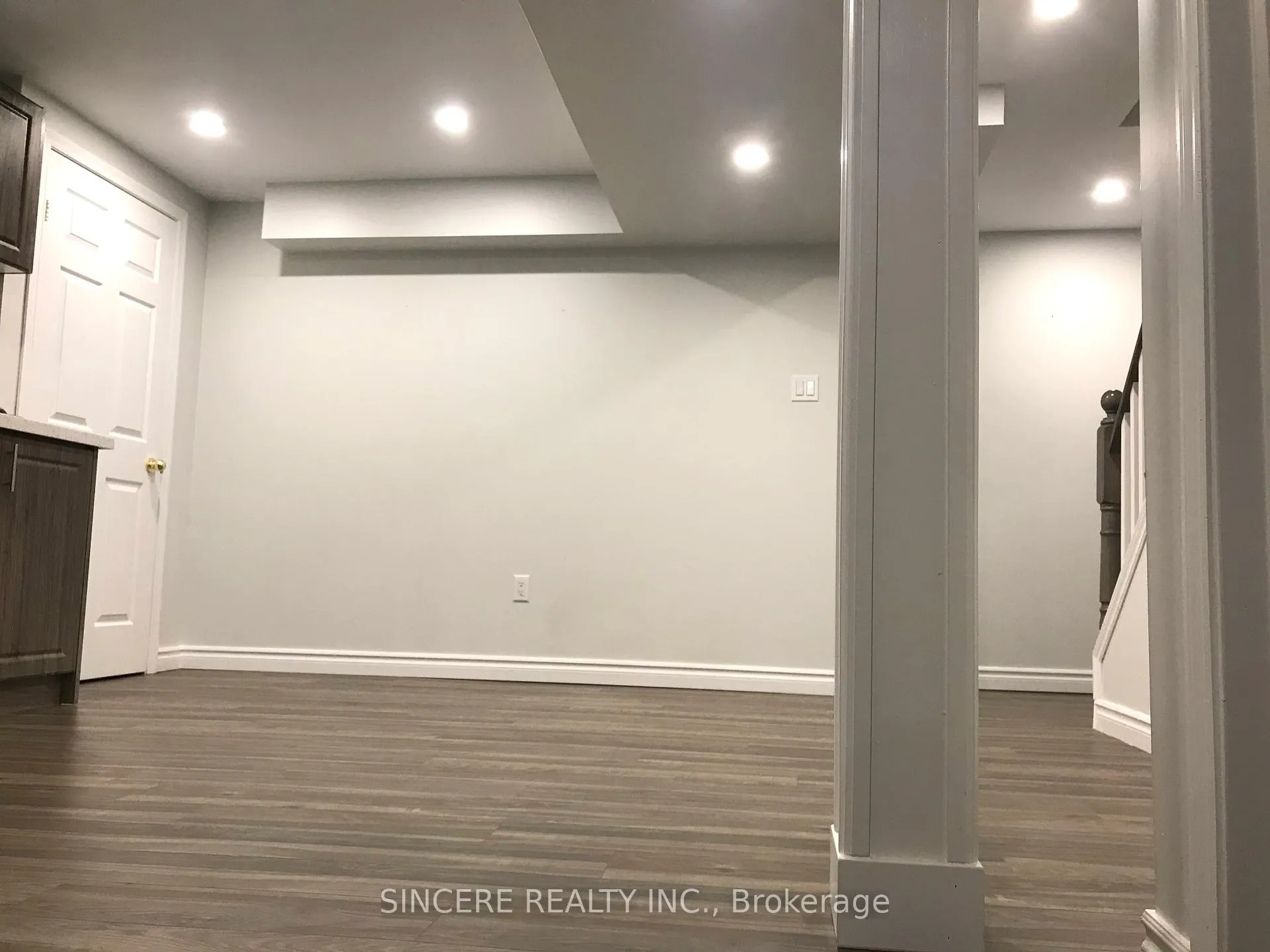 Photo 8 of Unit Lower, 5872 Osprey Boulevard, Mississauga, Lisgar — HOMEH
