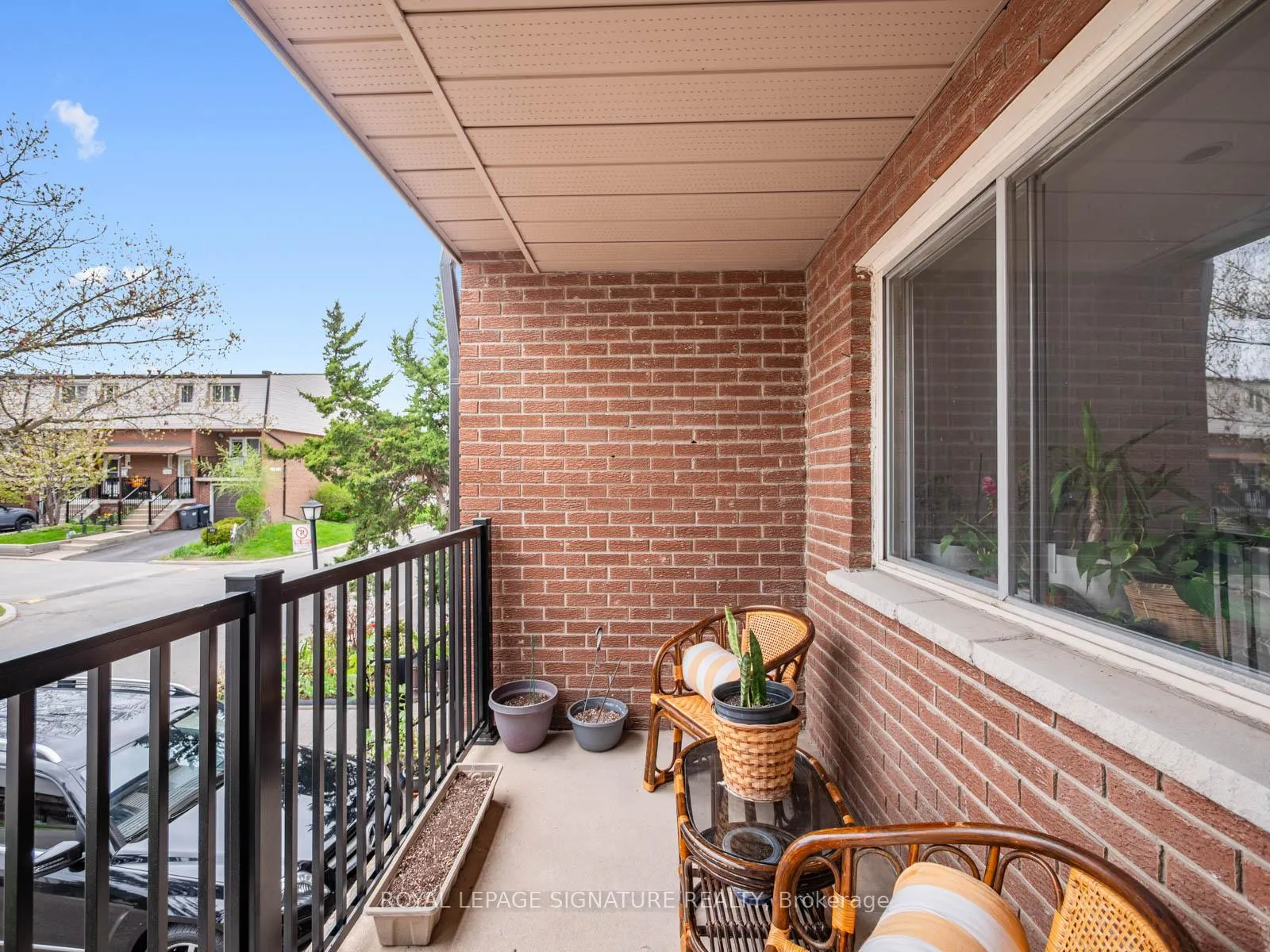 Photo 6 of Unit 92, 3175 Kirwin Avenue, Mississauga, Cooksville — HOMEH