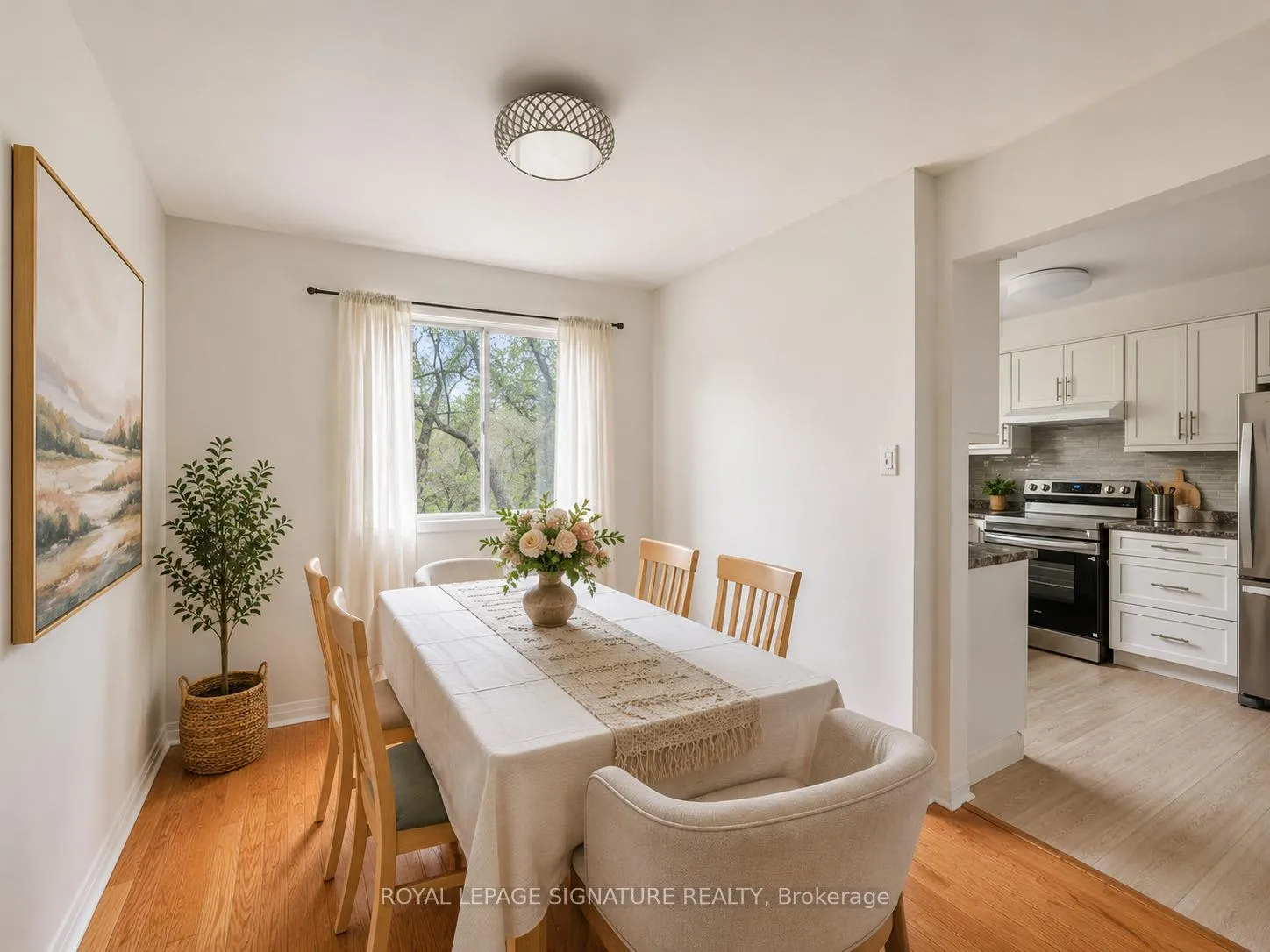 Photo 7 of Unit 92, 3175 Kirwin Avenue, Mississauga, Cooksville — HOMEH