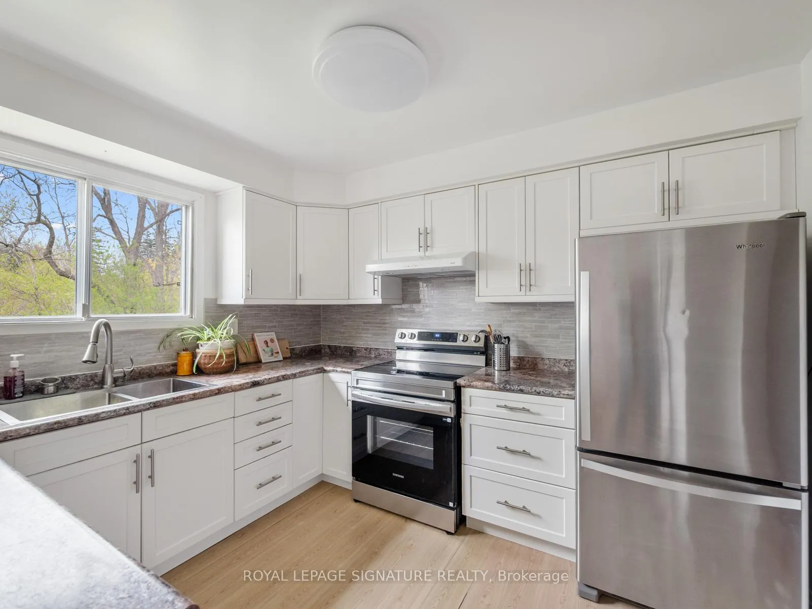 Photo 9 of Unit 92, 3175 Kirwin Avenue, Mississauga, Cooksville — HOMEH