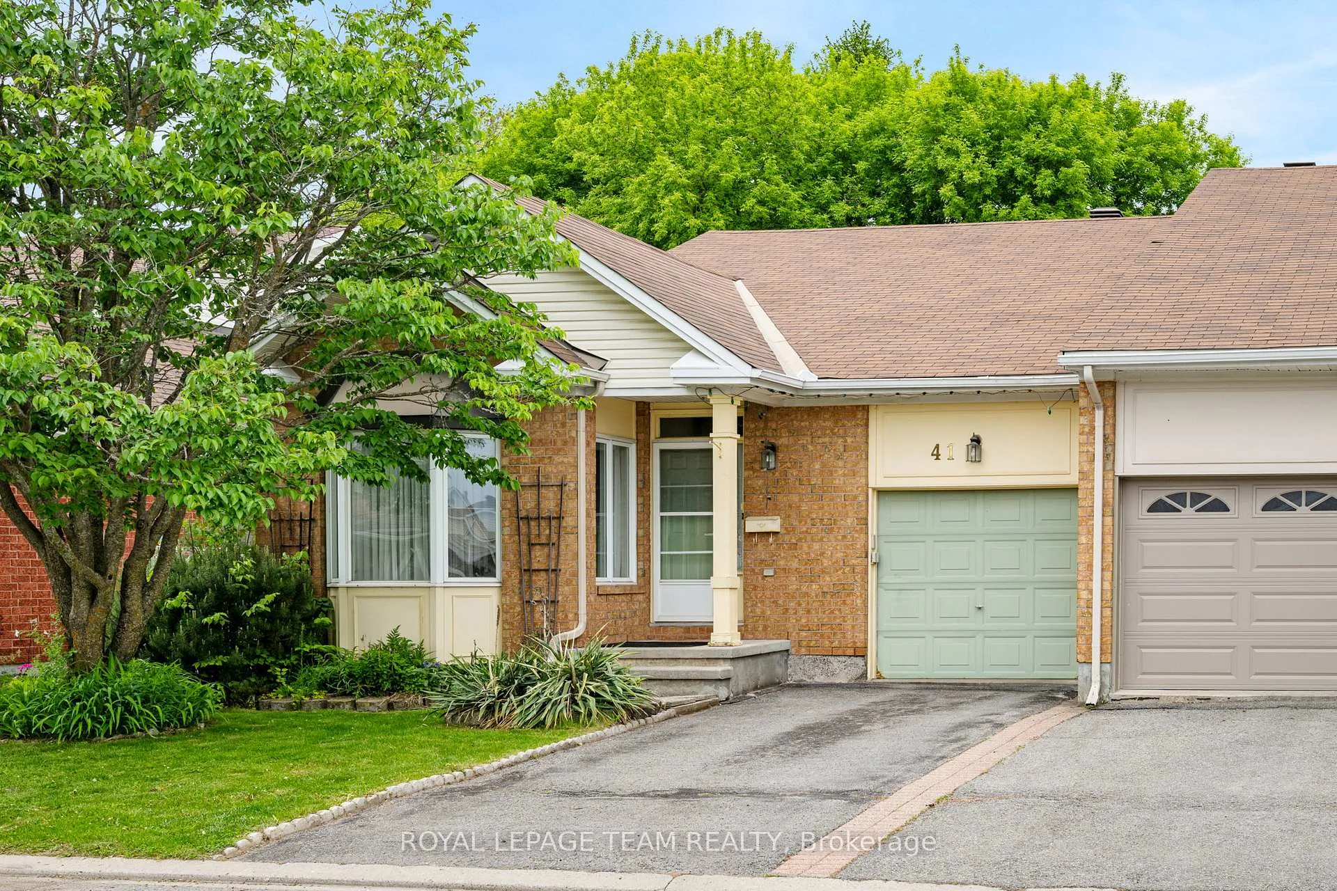 Photo 1 of 41 Billingham Crescent, Ottawa, Kanata - Morgan's Grant/South March — HOMEH
