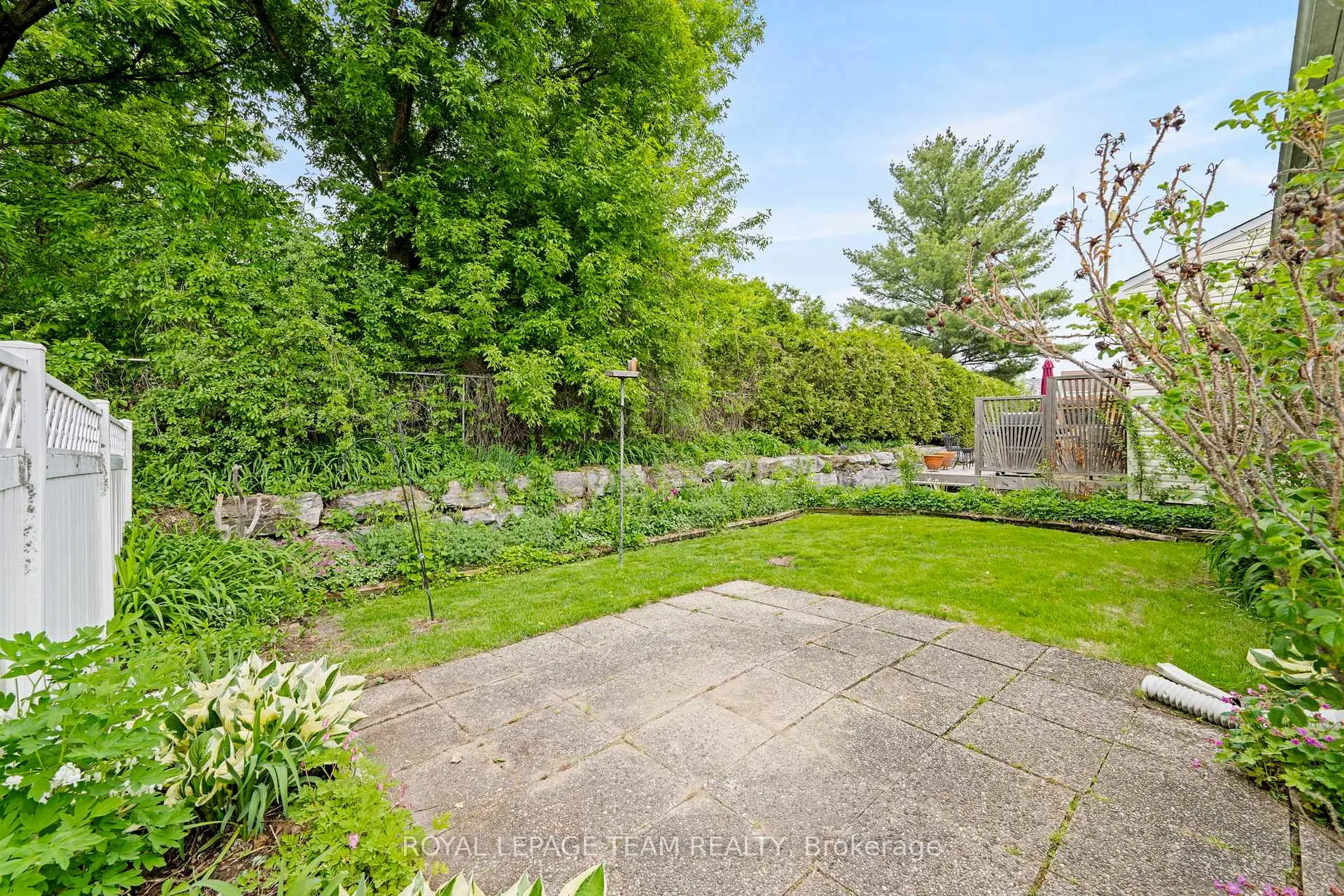 Photo 21 of 41 Billingham Crescent, Ottawa, Kanata - Morgan's Grant/South March — HOMEH