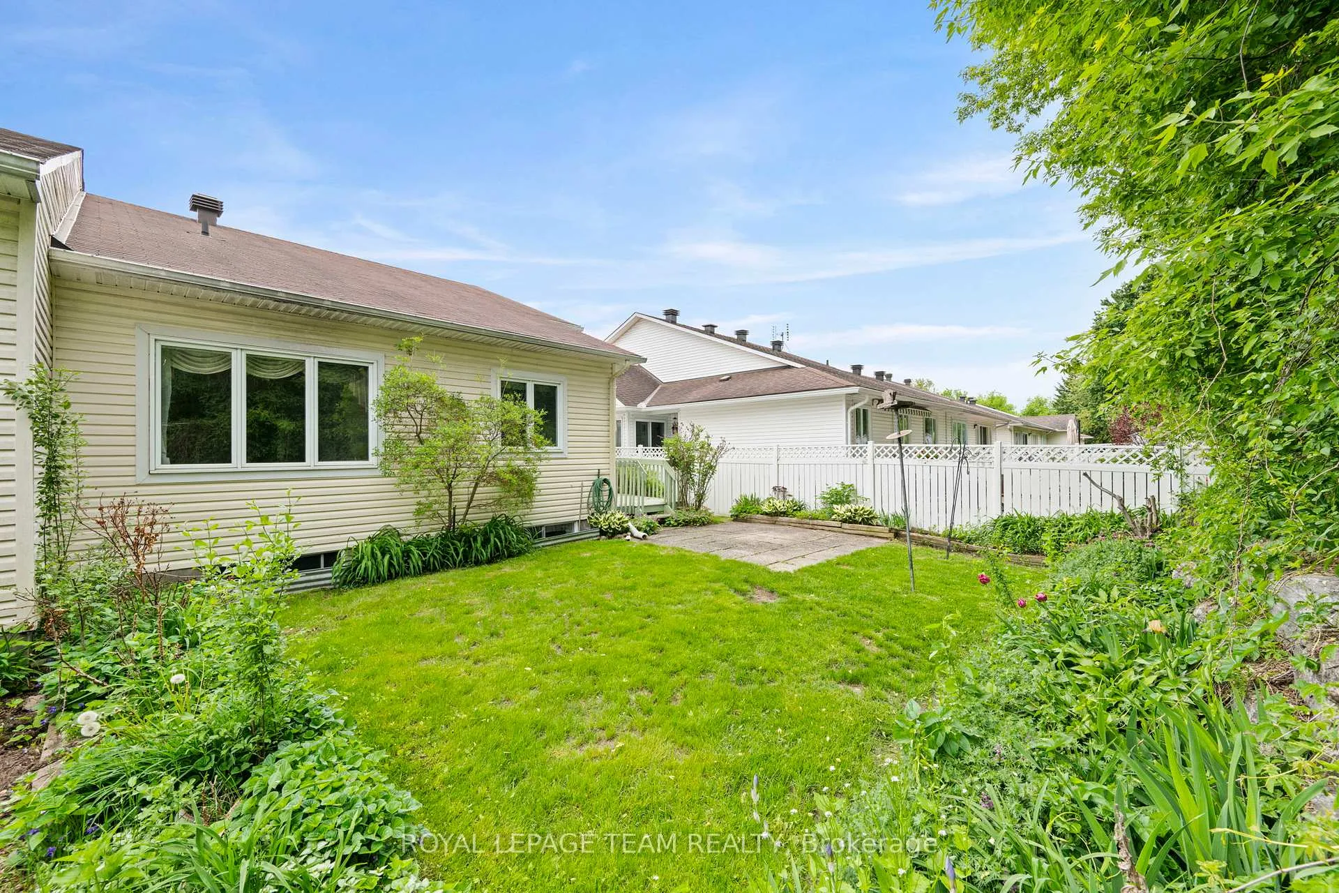 Photo 23 of 41 Billingham Crescent, Ottawa, Kanata - Morgan's Grant/South March — HOMEH