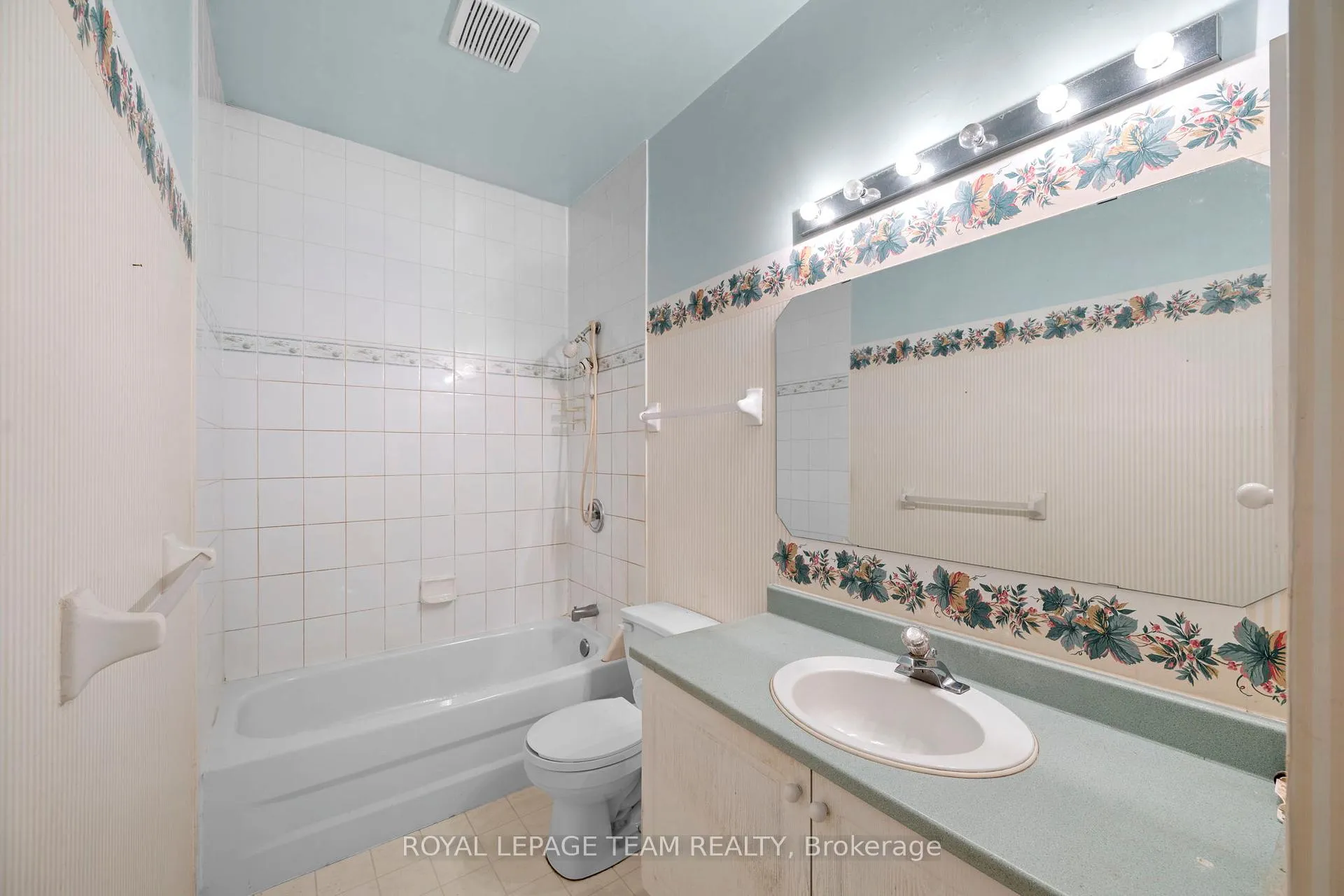 Photo 25 of 41 Billingham Crescent, Ottawa, Kanata - Morgan's Grant/South March — HOMEH