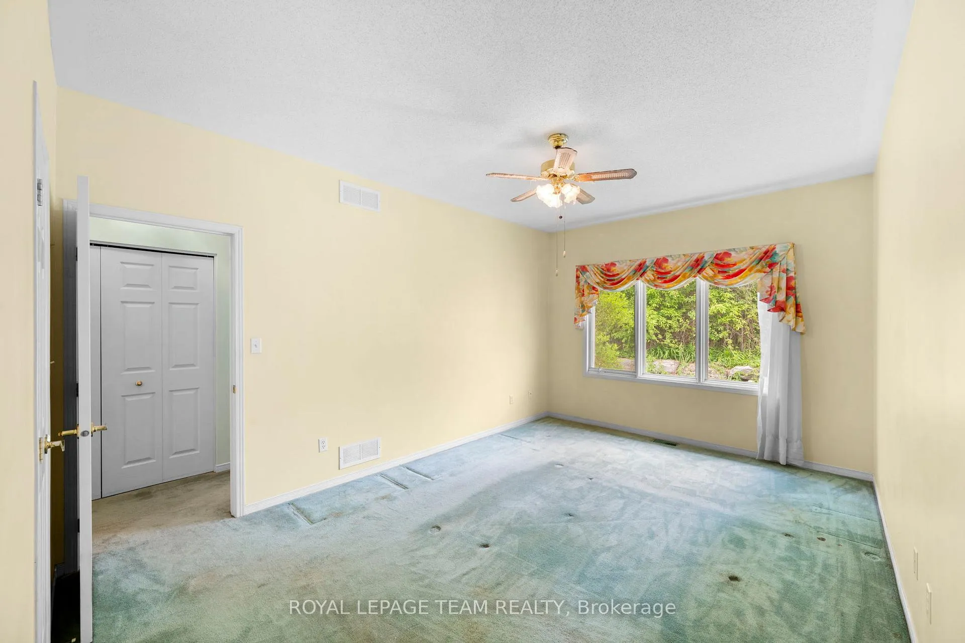 Photo 27 of 41 Billingham Crescent, Ottawa, Kanata - Morgan's Grant/South March — HOMEH