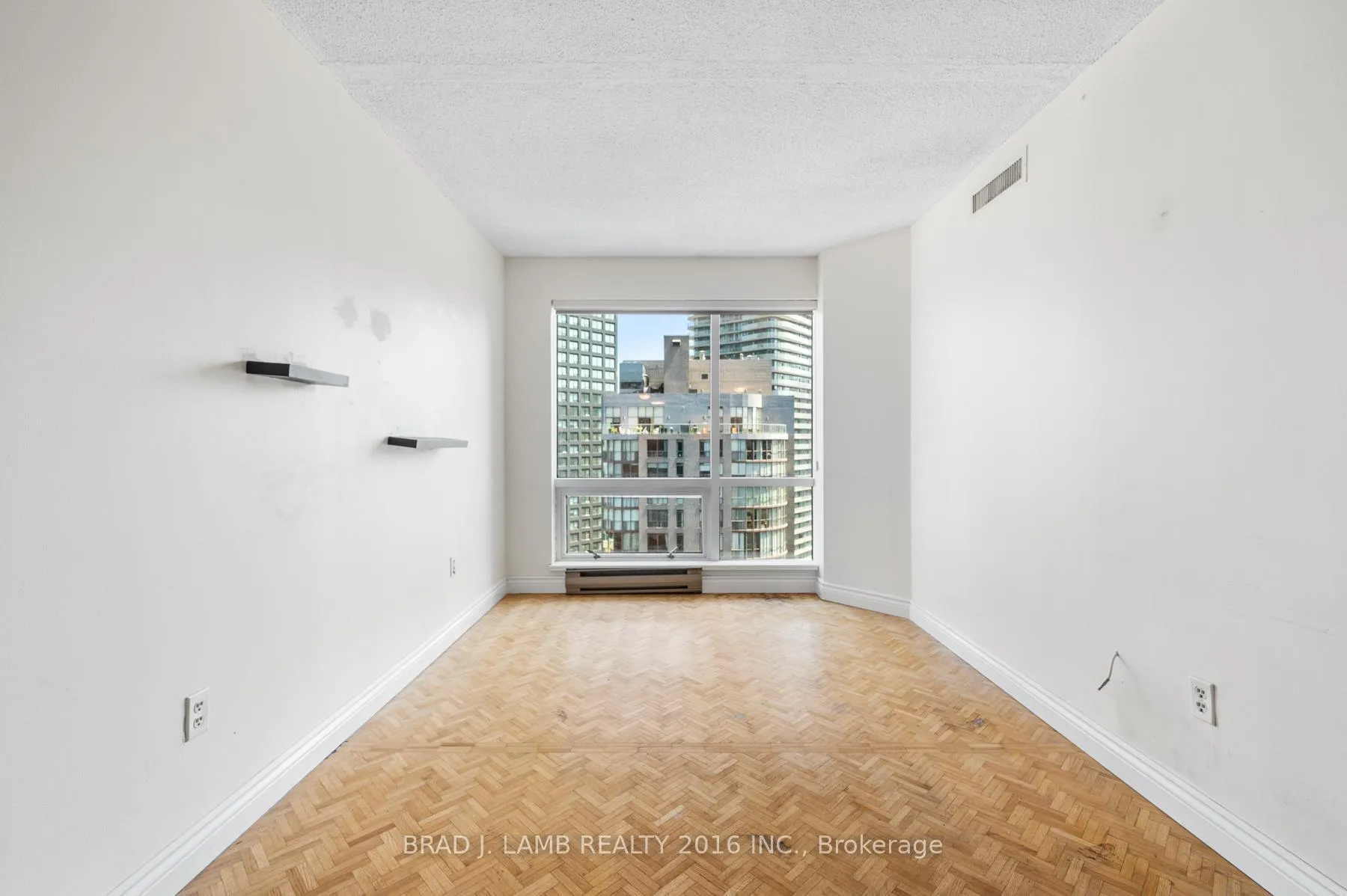 Photo 9 of Unit 2709, 1001 Bay Street, Toronto, Bay Street Corridor — HOMEH
