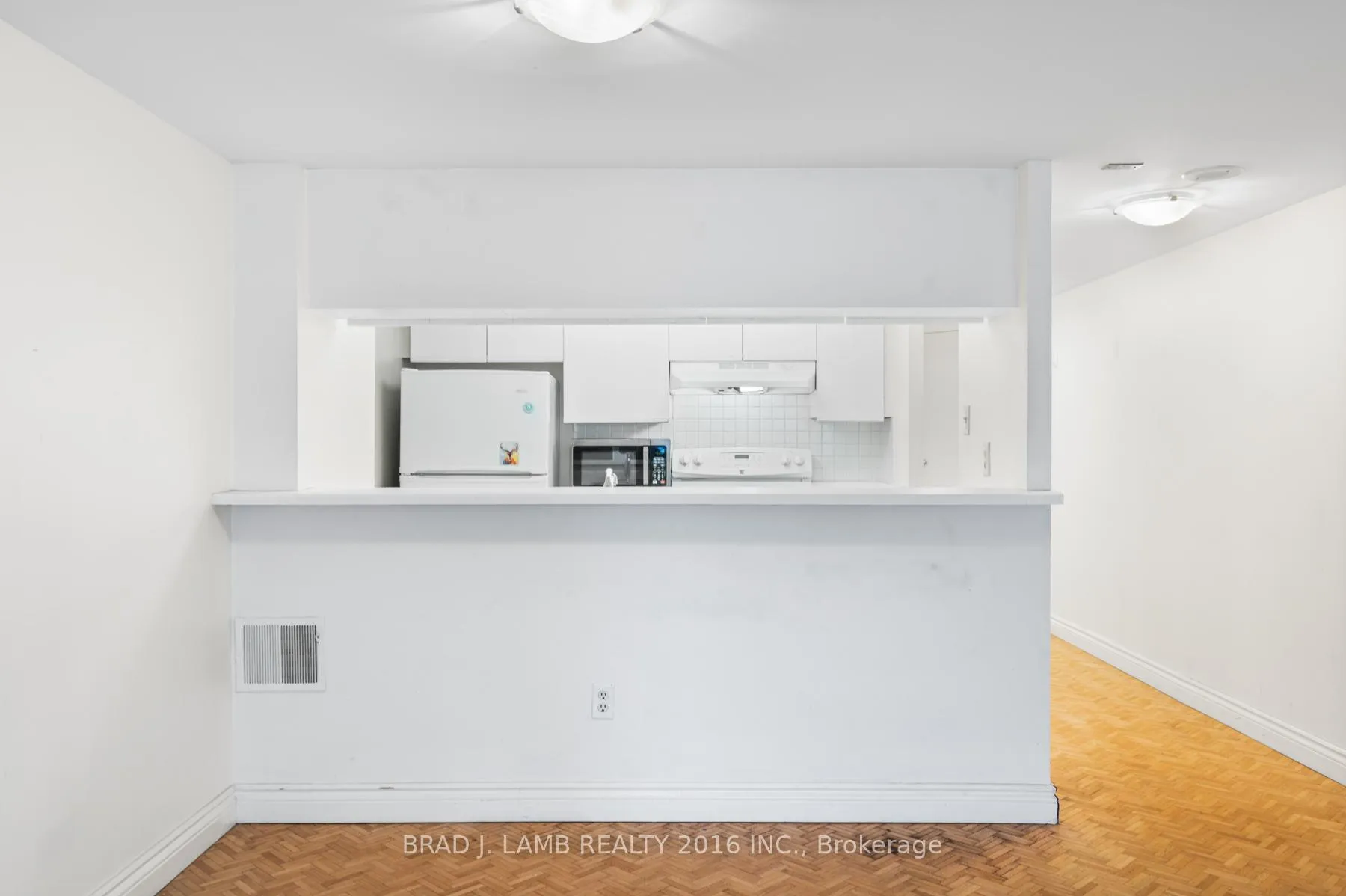 Photo 11 of Unit 2709, 1001 Bay Street, Toronto, Bay Street Corridor — HOMEH