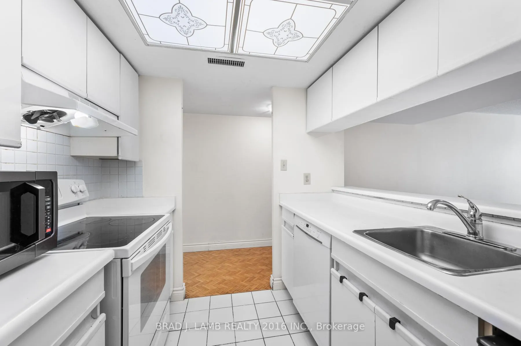 Photo 14 of Unit 2709, 1001 Bay Street, Toronto, Bay Street Corridor — HOMEH