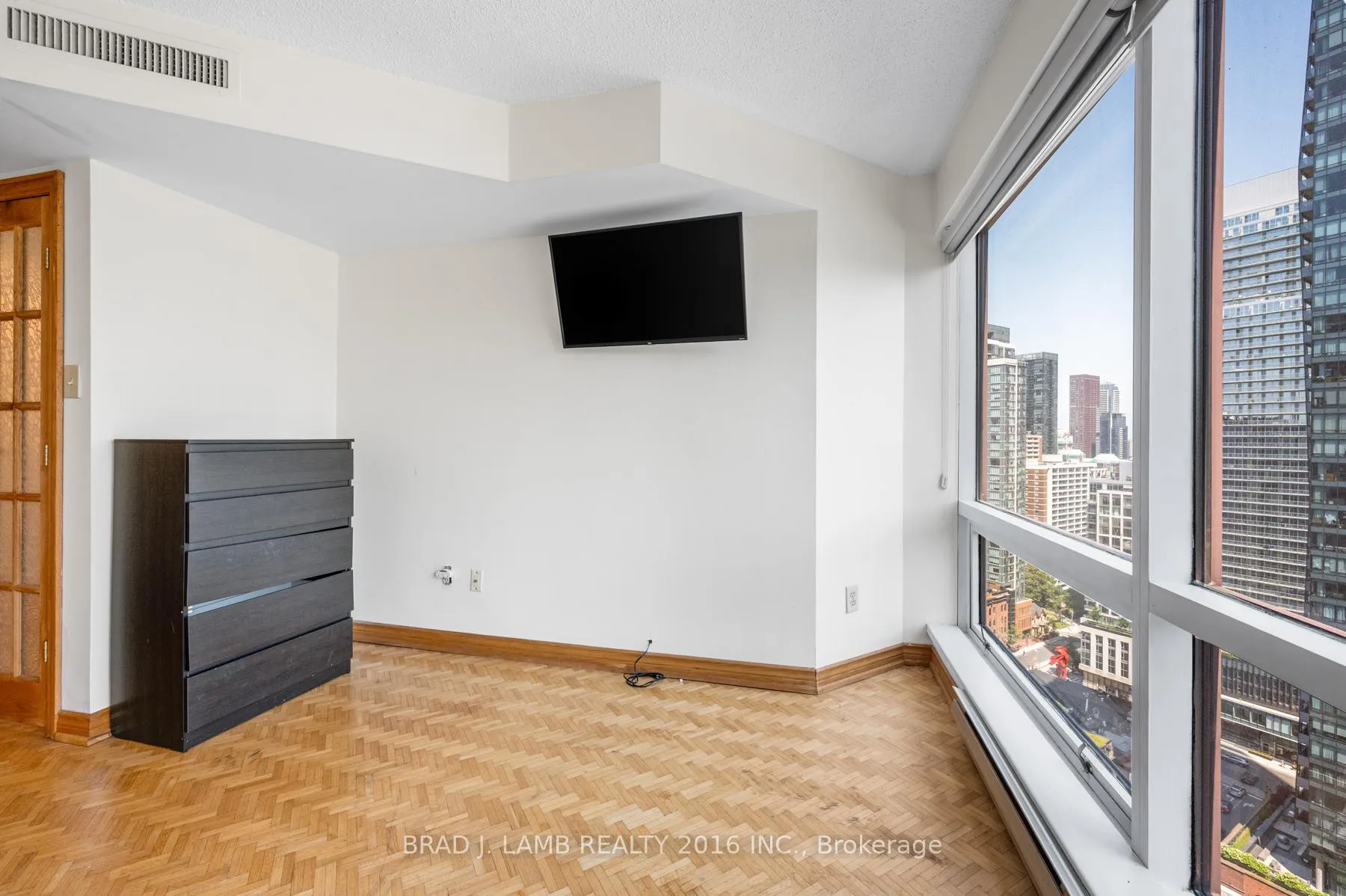 Photo 18 of Unit 2709, 1001 Bay Street, Toronto, Bay Street Corridor — HOMEH