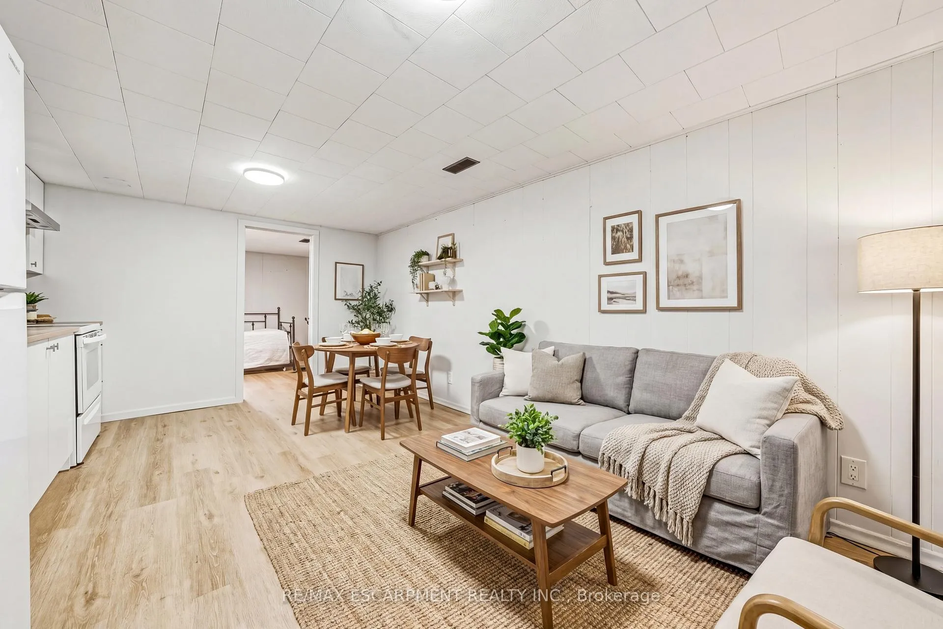 Photo 19 of 280 Montrose Avenue, Hamilton, Rosedale — HOMEH