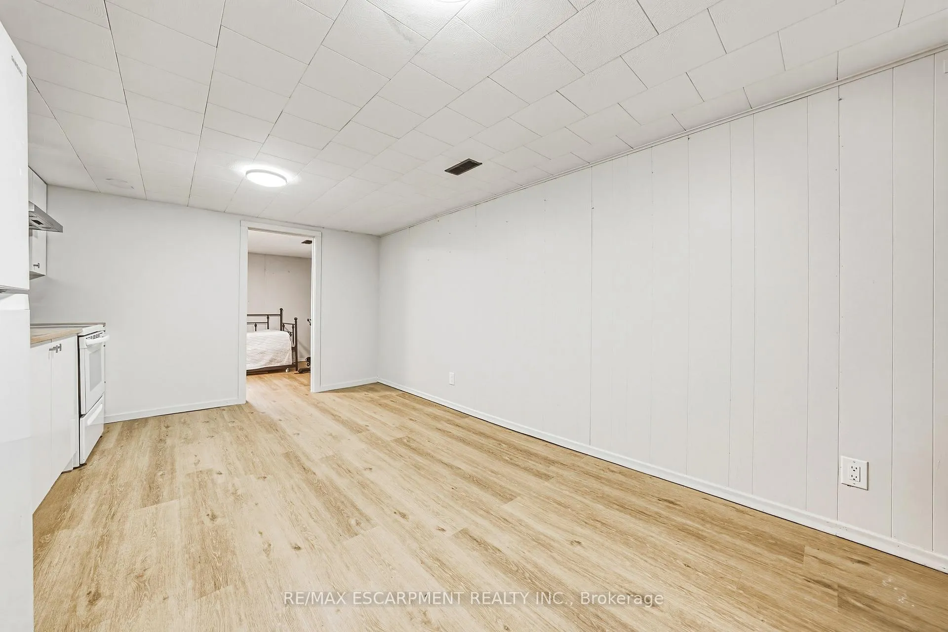 Photo 20 of 280 Montrose Avenue, Hamilton, Rosedale — HOMEH
