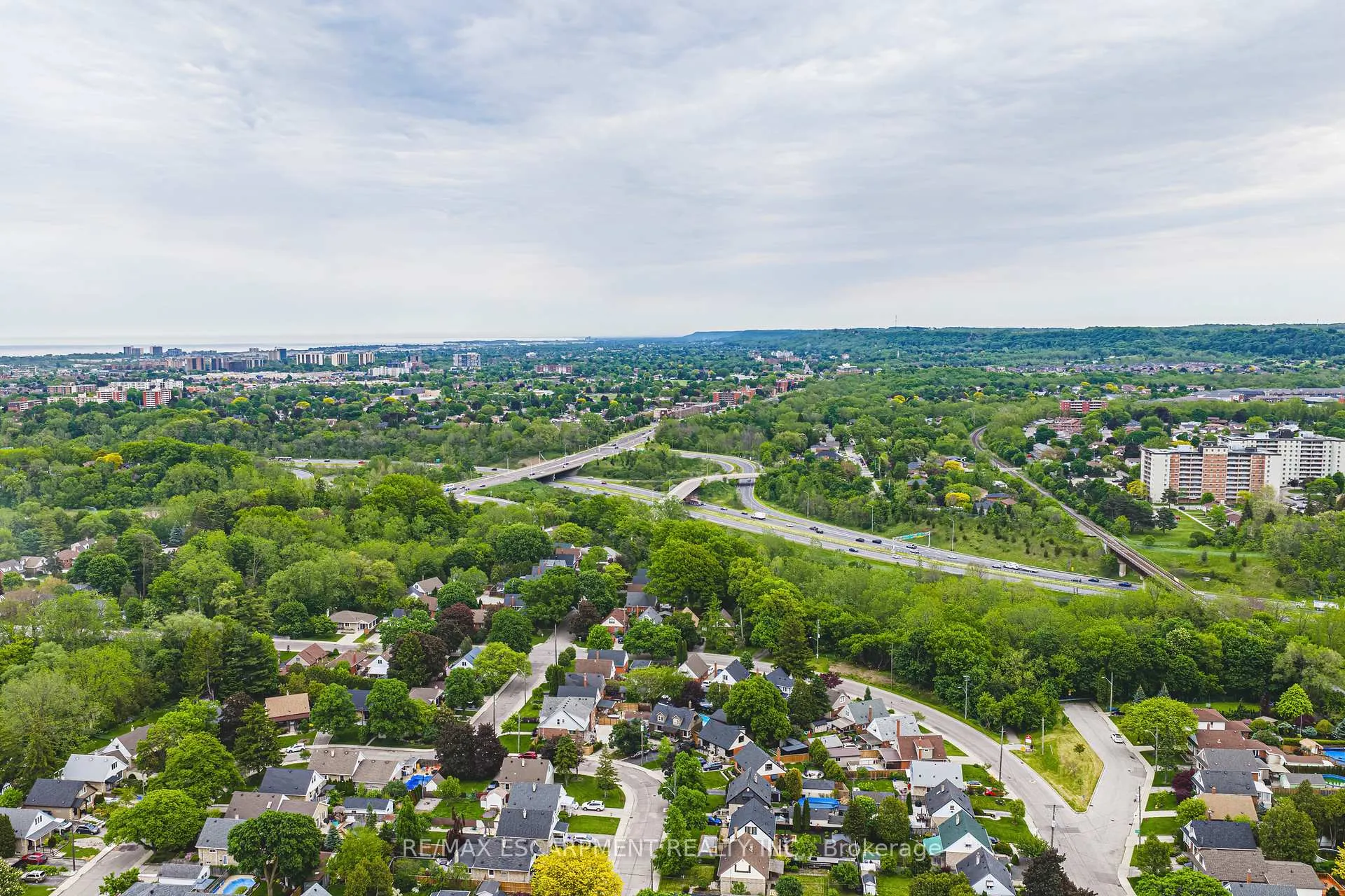 Photo 41 of 280 Montrose Avenue, Hamilton, Rosedale — HOMEH