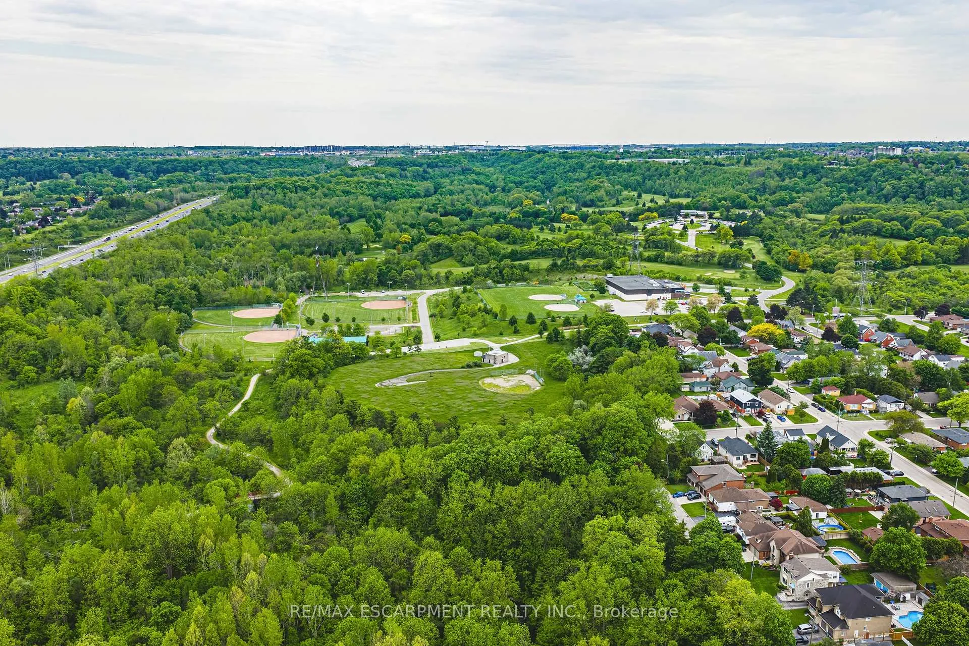 Photo 42 of 280 Montrose Avenue, Hamilton, Rosedale — HOMEH