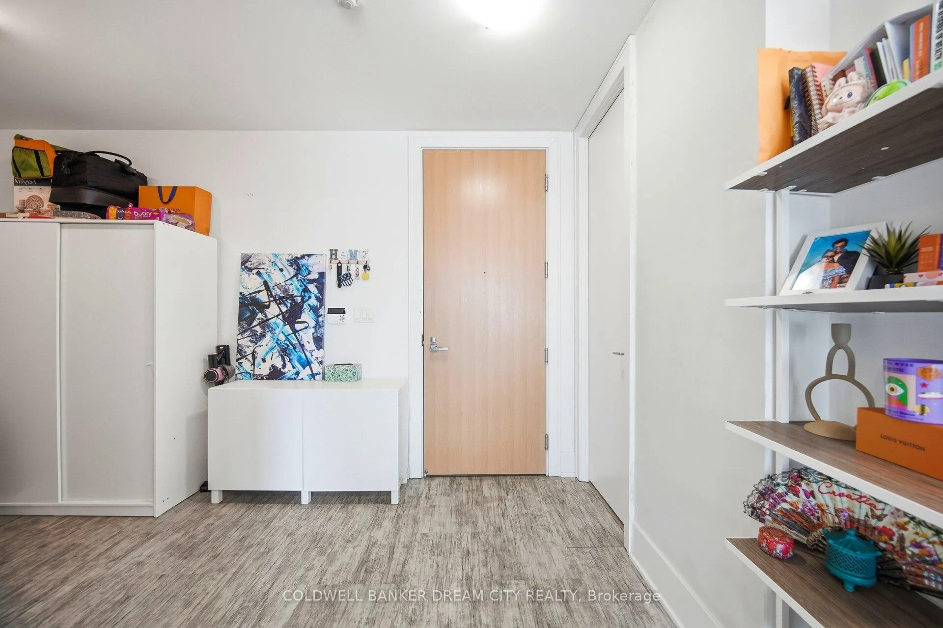 Photo 5 of Unit 837, 39 Queens Quay E, Toronto, Waterfront Communities — HOMEH