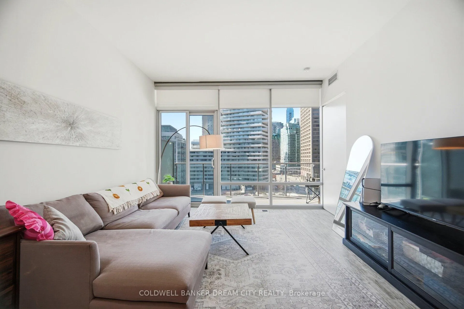 Photo 13 of Unit 837, 39 Queens Quay E, Toronto, Waterfront Communities — HOMEH