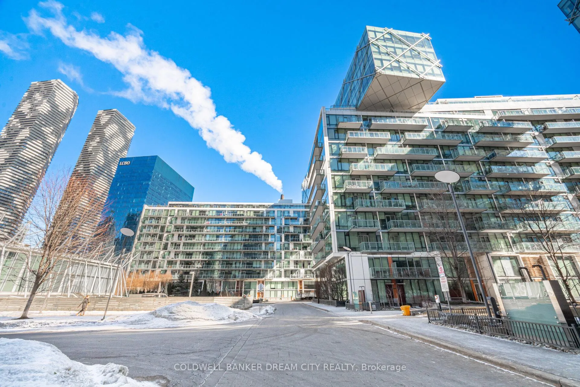 Photo 39 of Unit 837, 39 Queens Quay E, Toronto, Waterfront Communities — HOMEH
