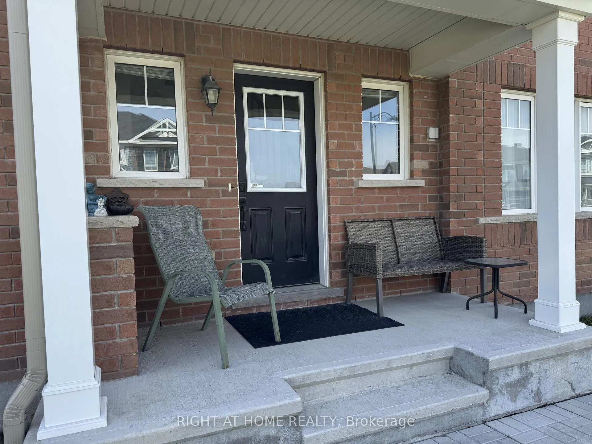 Photo 7 of 153 Cranesbill Road, Ottawa, Kanata - Emerald Meadows/Trailwest — HOMEH