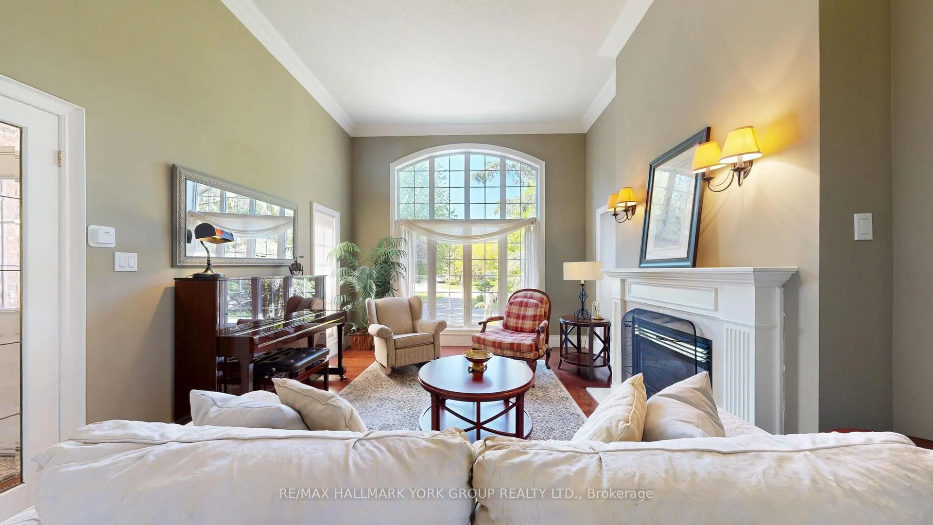 Photo 6 of 400 Coventry Hill Trail, Newmarket, Summerhill Estates — HOMEH