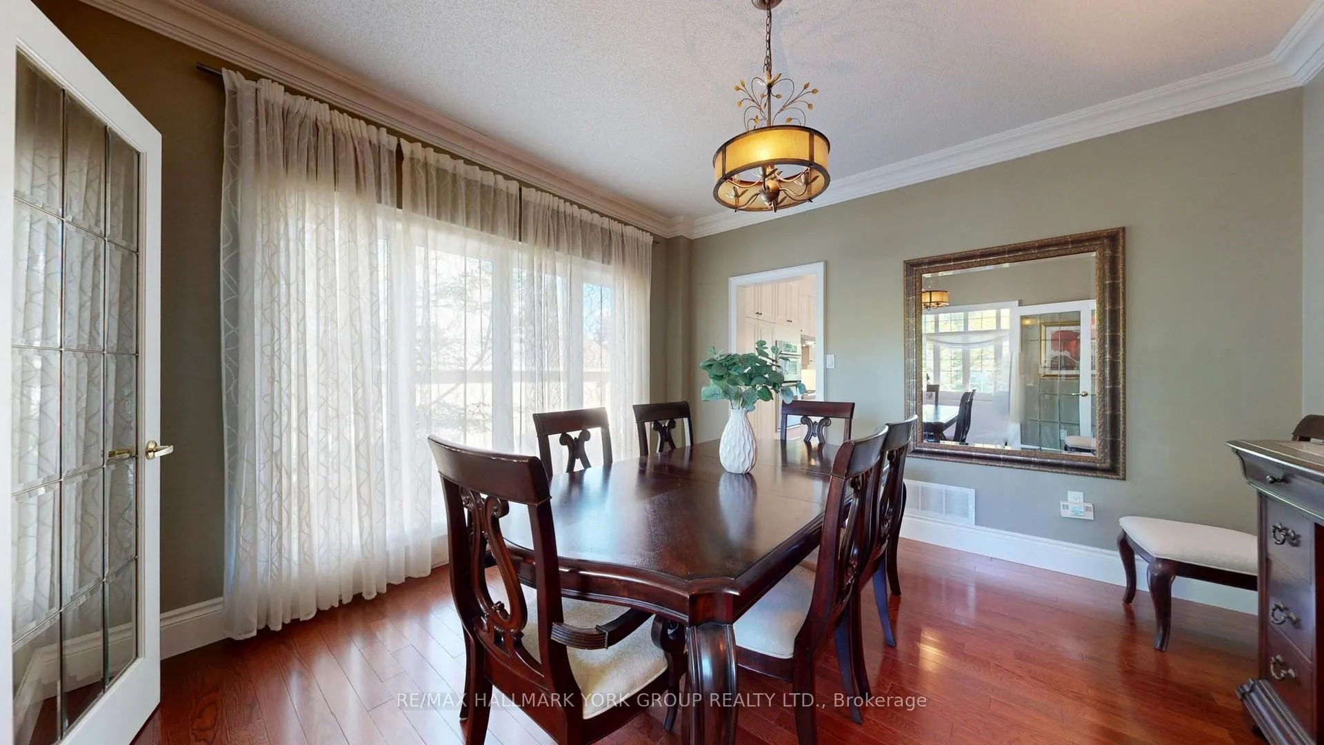 Photo 8 of 400 Coventry Hill Trail, Newmarket, Summerhill Estates — HOMEH