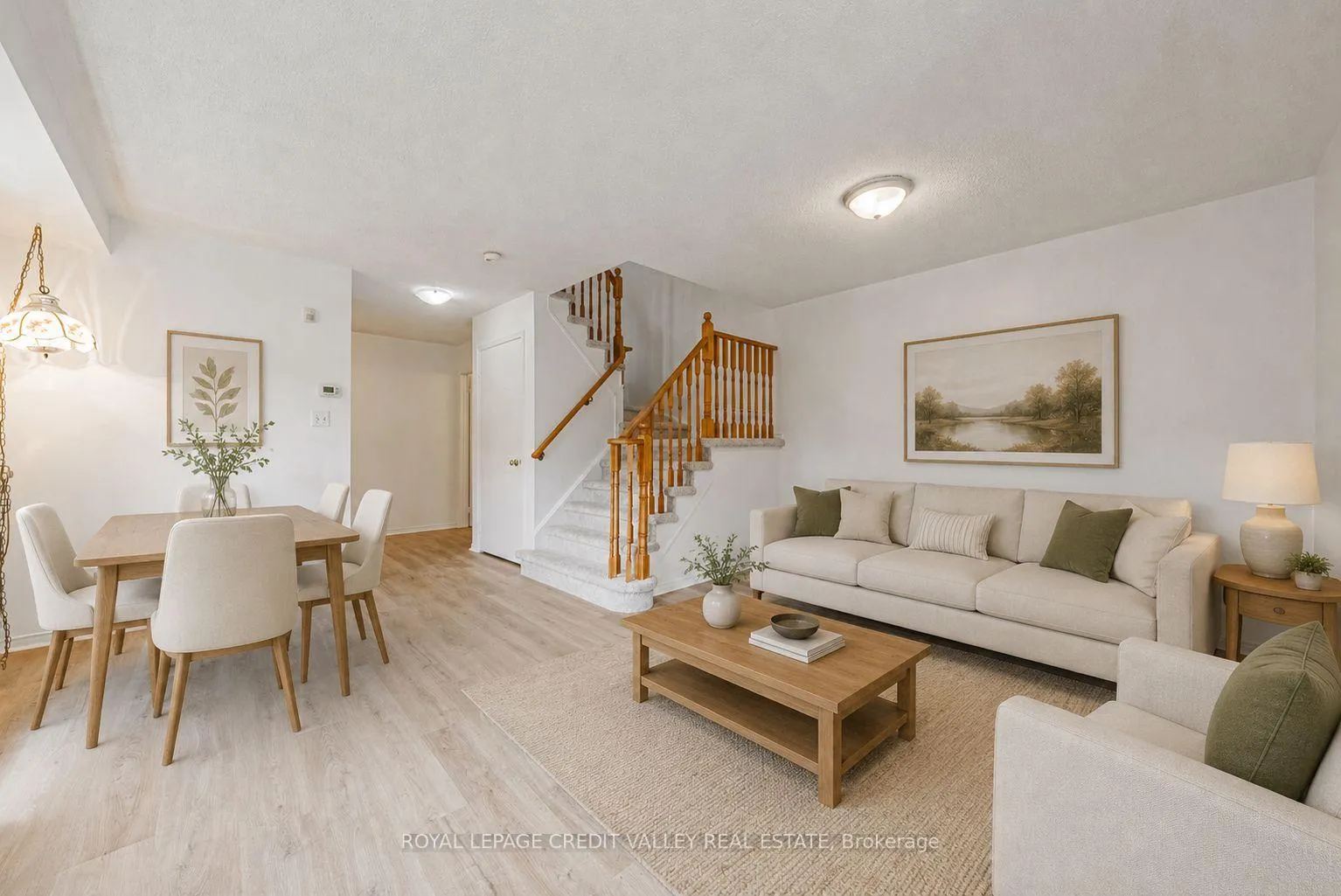 Photo 9 of 155 Saddletree Trail, Brampton, Brampton West — HOMEH