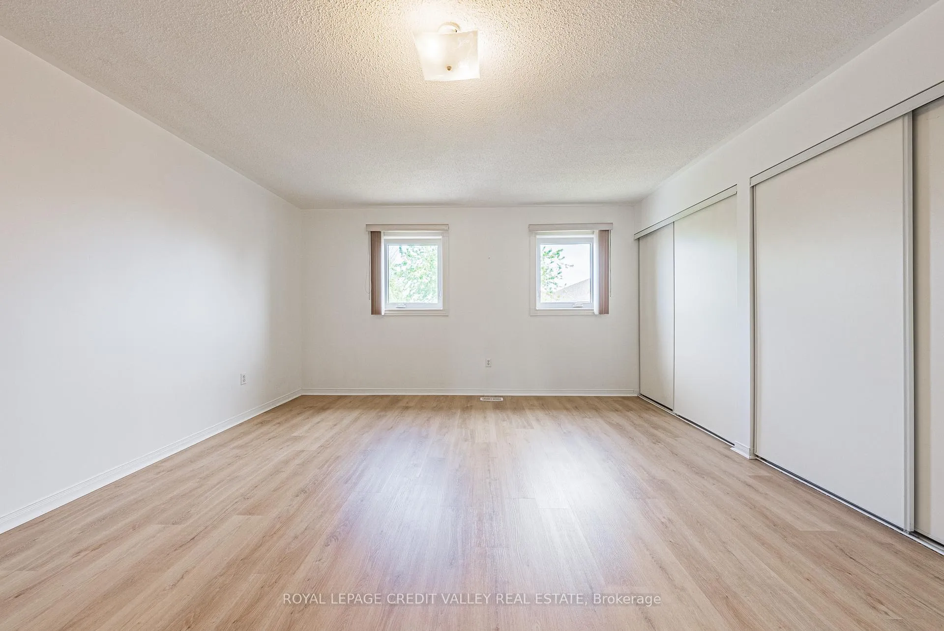 Photo 20 of 155 Saddletree Trail, Brampton, Brampton West — HOMEH