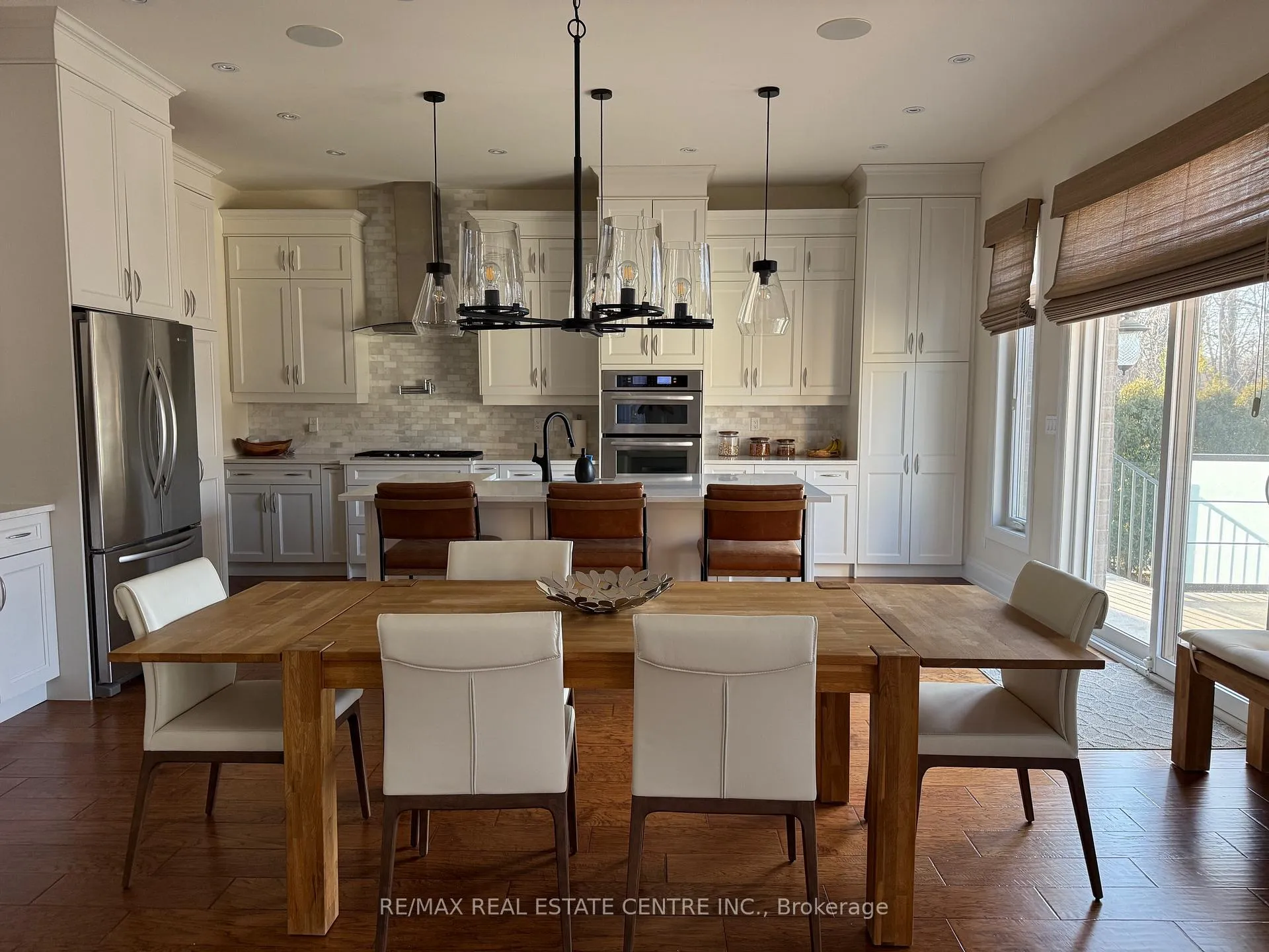 Photo 7 of 211 Tollgate Drive, Hamilton, Ancaster — HOMEH