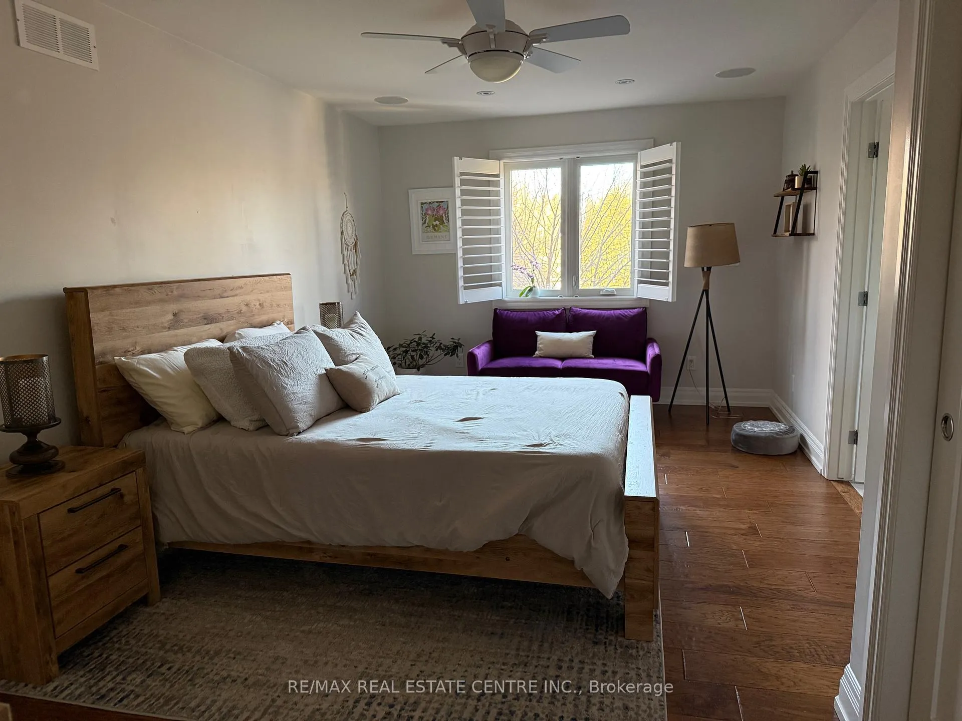 Photo 17 of 211 Tollgate Drive, Hamilton, Ancaster — HOMEH