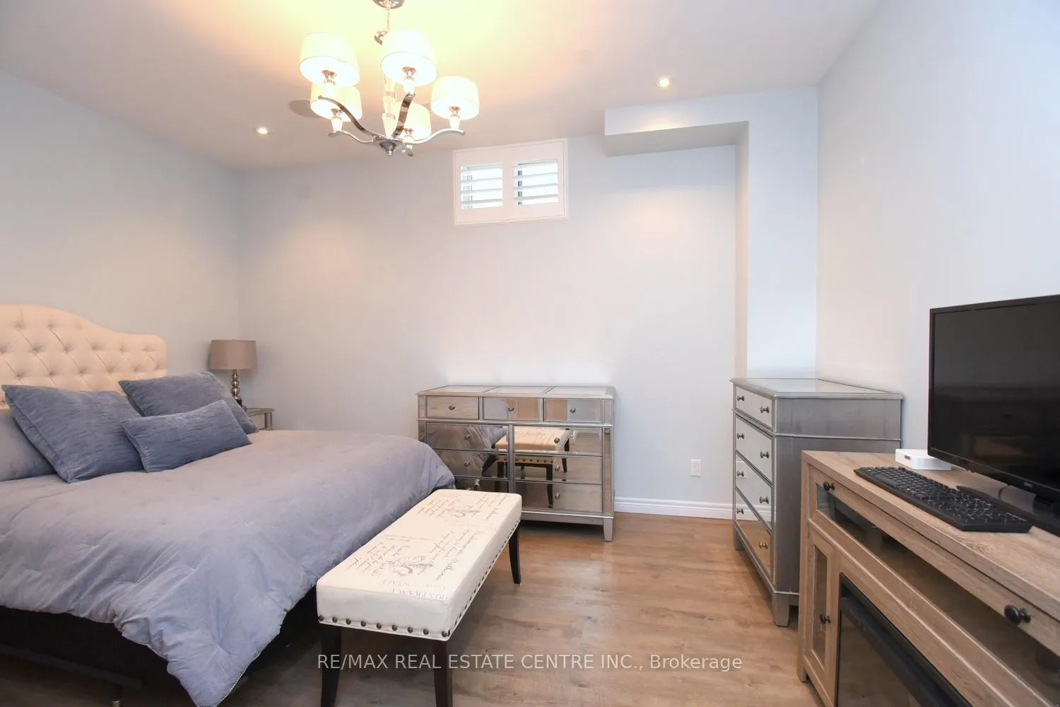 Photo 38 of 211 Tollgate Drive, Hamilton, Ancaster — HOMEH