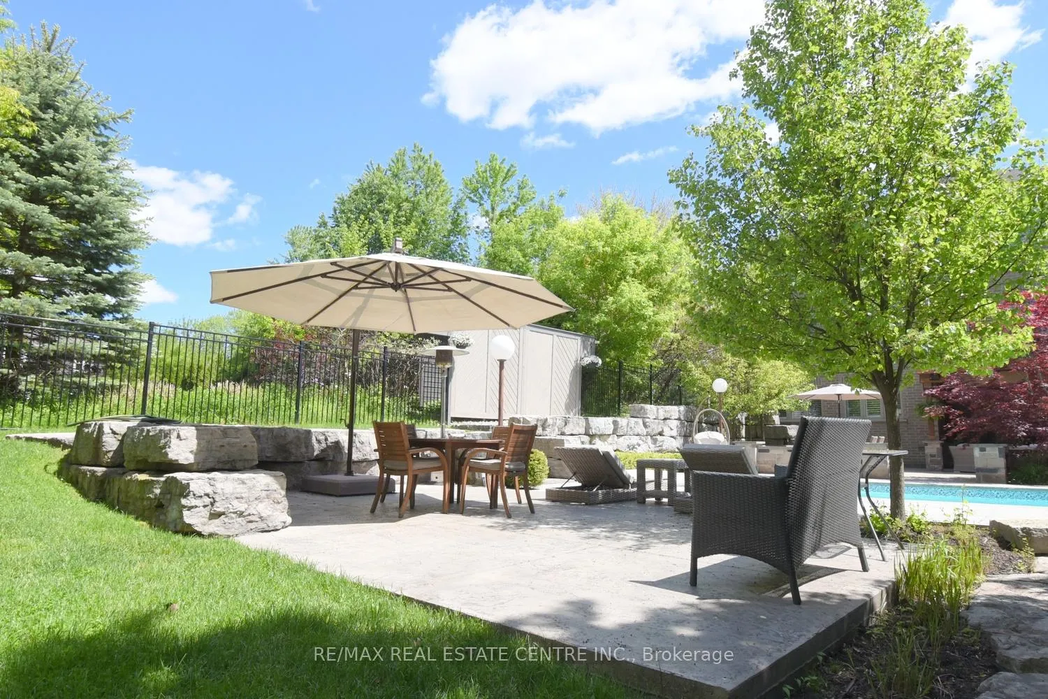 Photo 46 of 211 Tollgate Drive, Hamilton, Ancaster — HOMEH