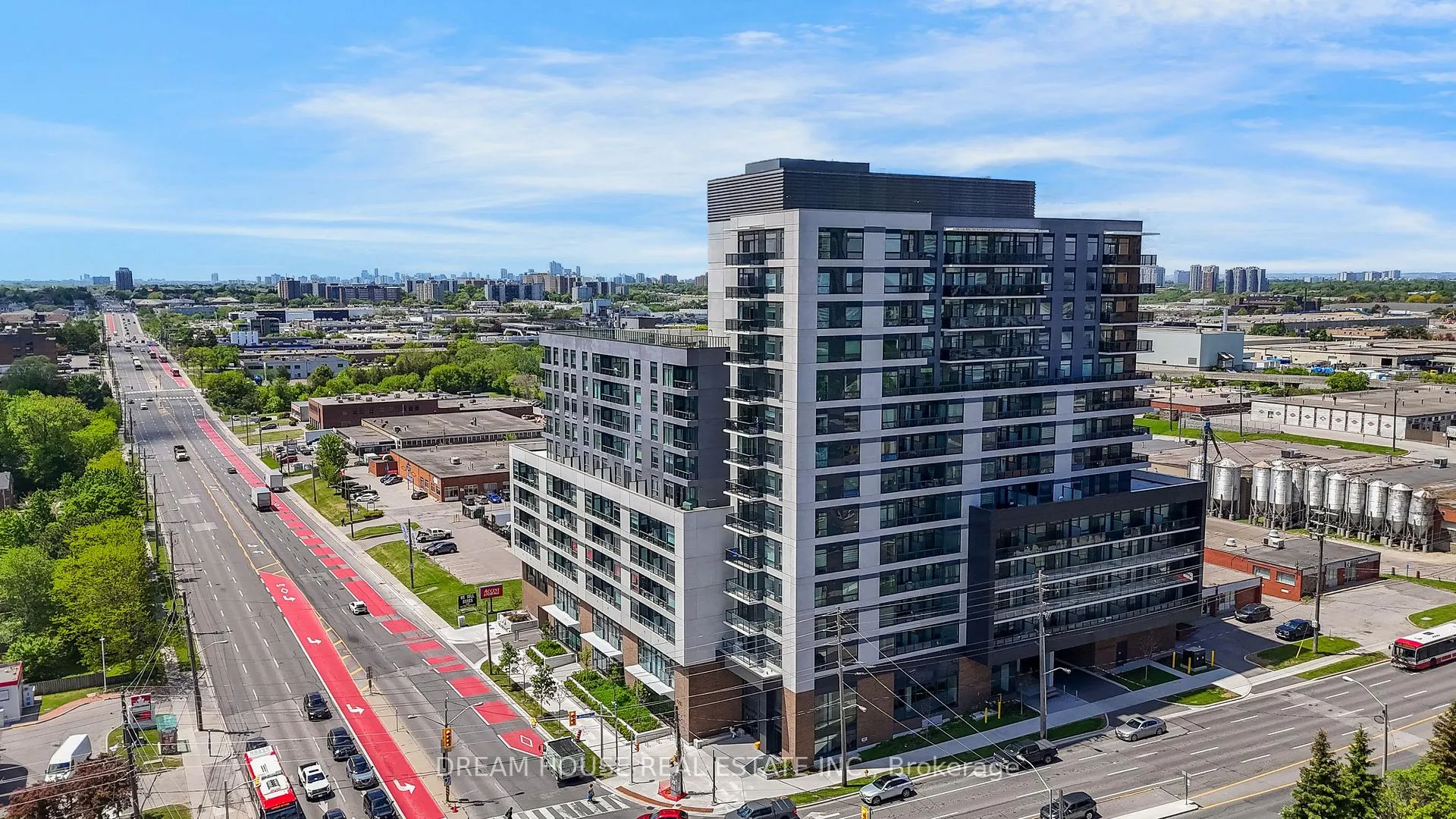 Front of Unit 1011, 1350 Ellesmere Road