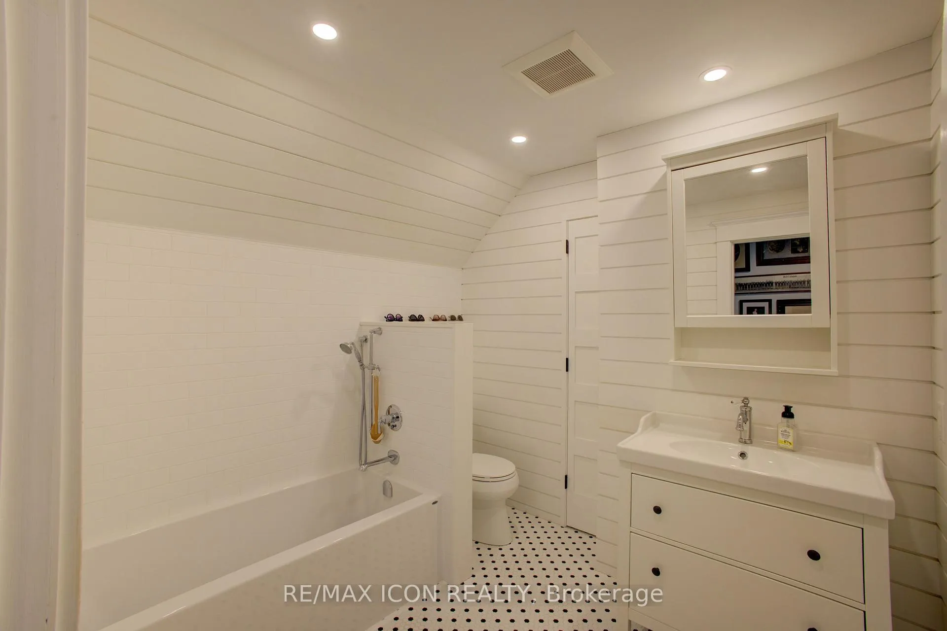 Photo 35 of 392114 Grey 109 Road, Southgate — HOMEH