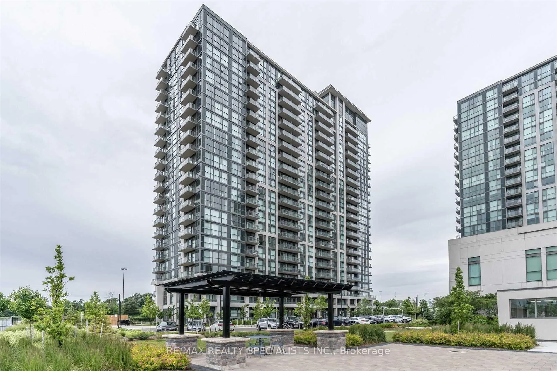 Front of Unit 202, 349 Rathburn Road