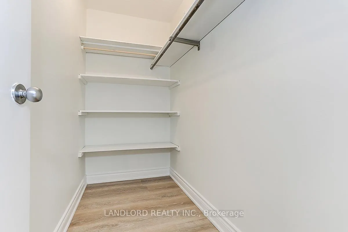 Photo 25 of Unit 405, 188 Spadina Avenue, Toronto, Kensington-Chinatown — HOMEH