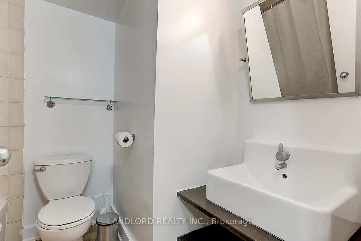 Photo 28 of Unit 405, 188 Spadina Avenue, Toronto, Kensington-Chinatown — HOMEH