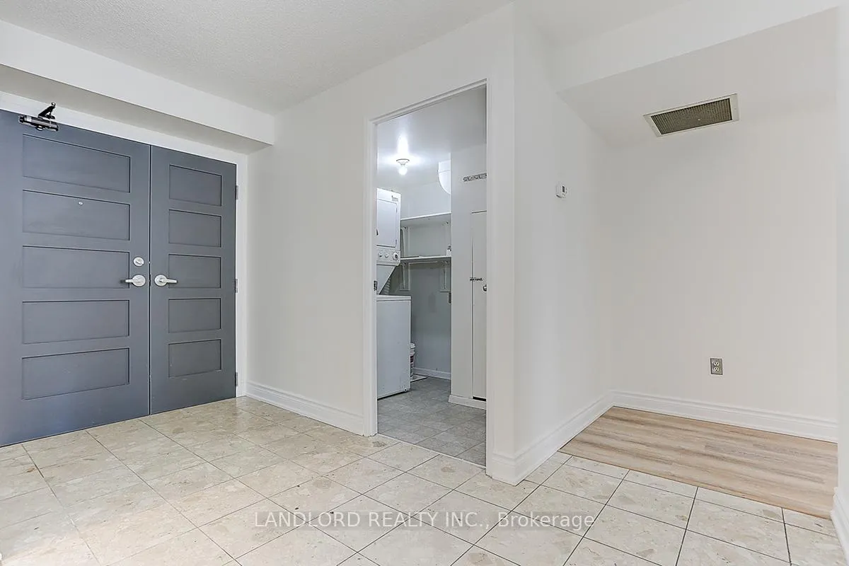 Photo 30 of Unit 405, 188 Spadina Avenue, Toronto, Kensington-Chinatown — HOMEH