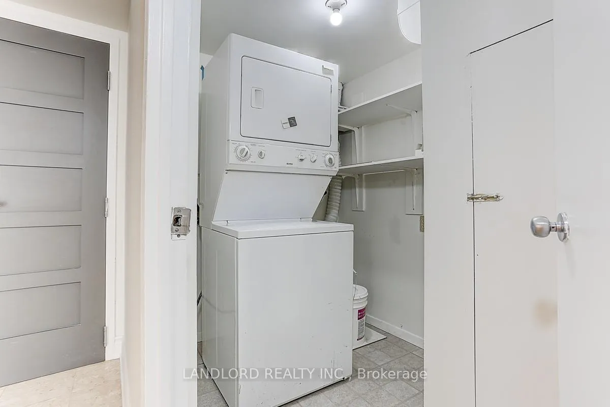 Photo 31 of Unit 405, 188 Spadina Avenue, Toronto, Kensington-Chinatown — HOMEH