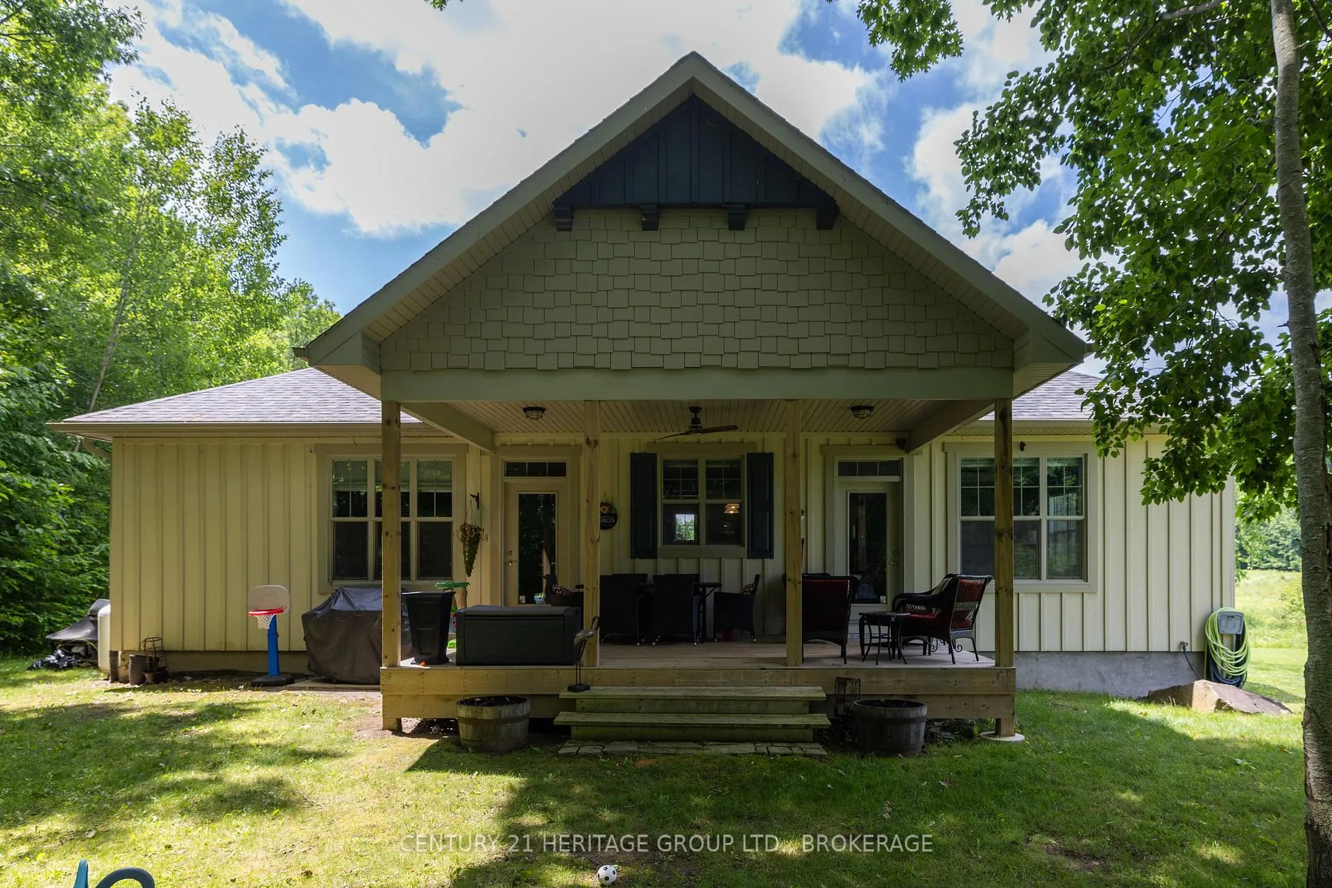 Photo 7 of 1071 Cranberry Cove Lane, Frontenac, Frontenac South — HOMEH