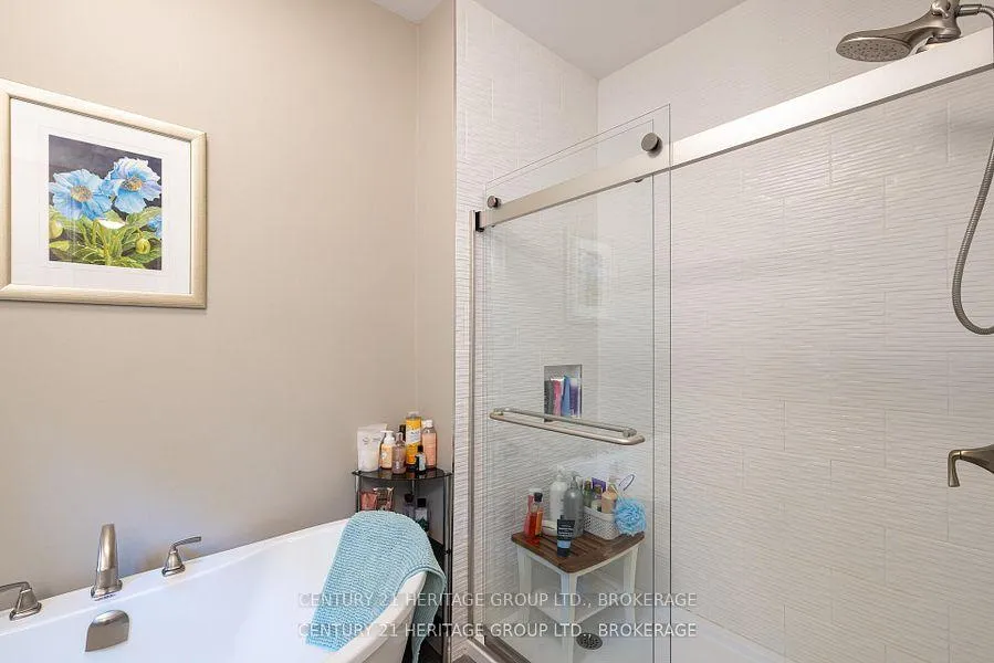 Photo 22 of 1071 Cranberry Cove Lane, Frontenac, Frontenac South — HOMEH