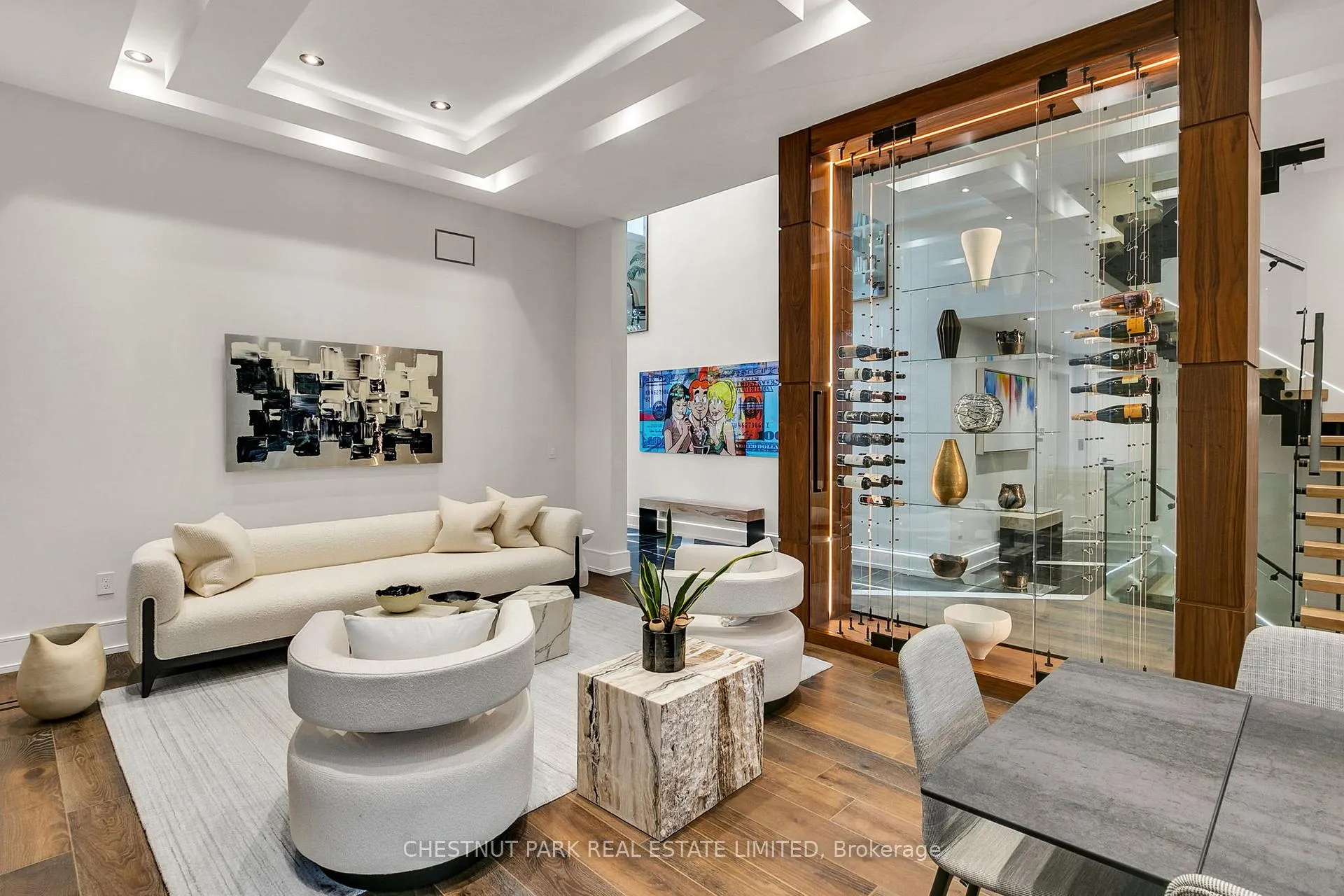 Photo 11 of 514 Douglas Avenue, Toronto, Bedford Park-Nortown — HOMEH