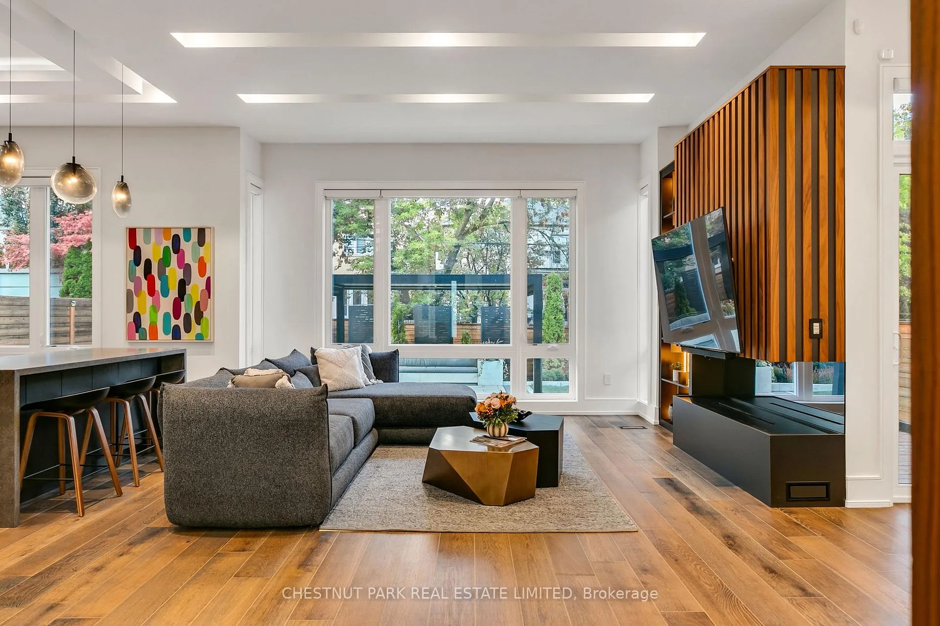 Photo 12 of 514 Douglas Avenue, Toronto, Bedford Park-Nortown — HOMEH