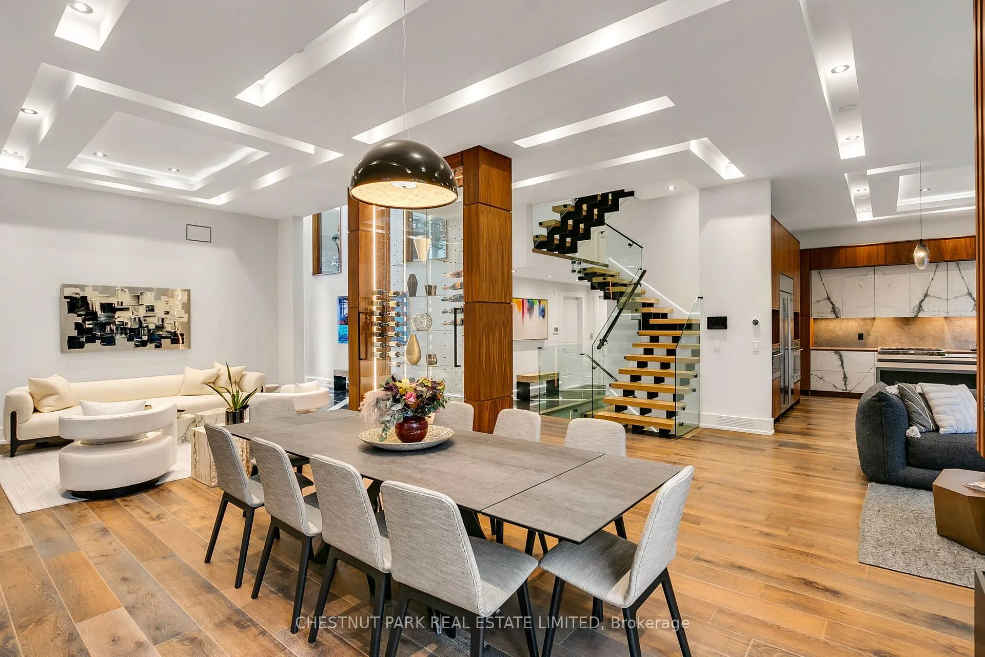 Photo 19 of 514 Douglas Avenue, Toronto, Bedford Park-Nortown — HOMEH